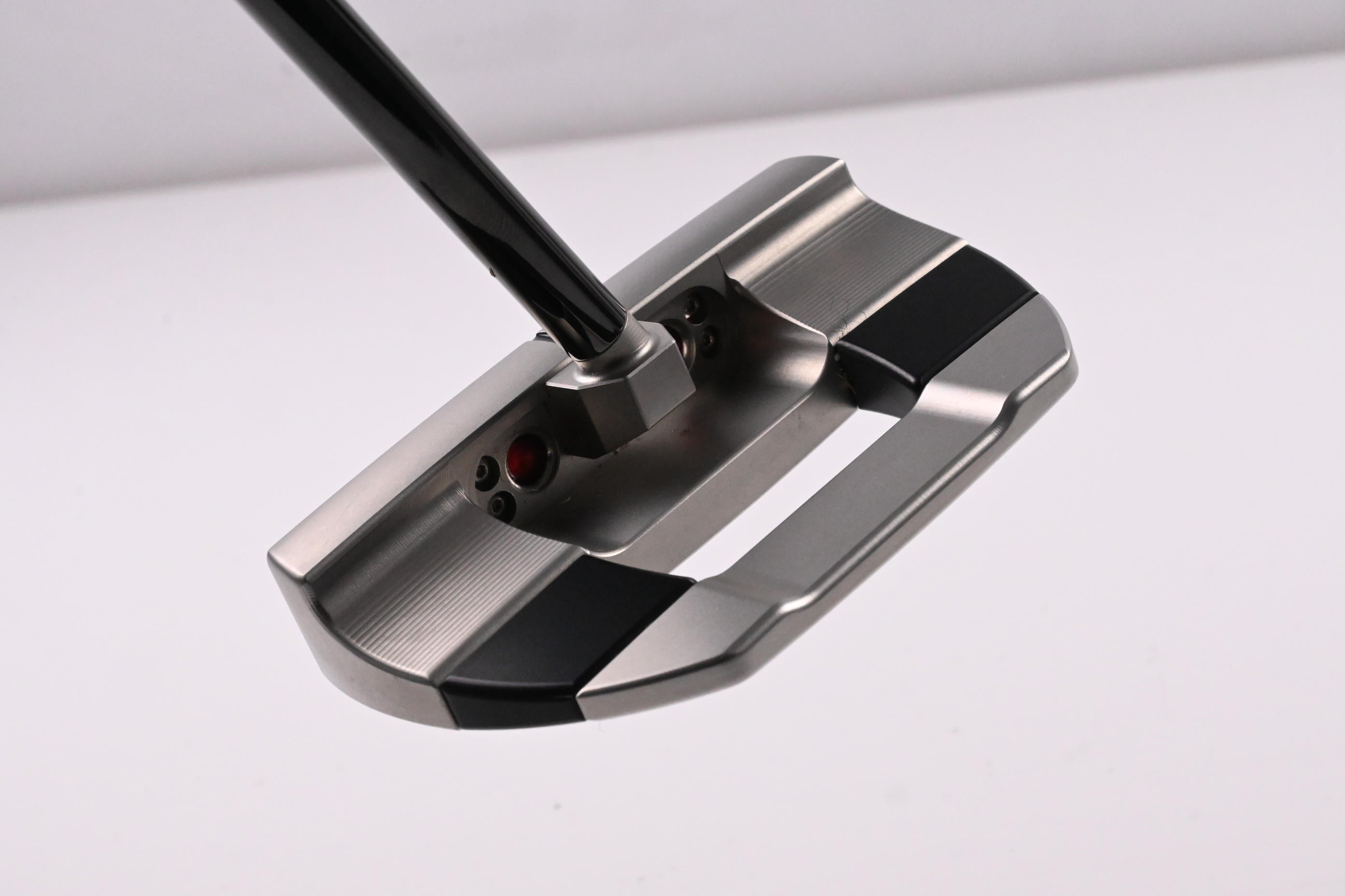 Scotty Cameron Studio Style Fastback OC Putter / 34 Inch