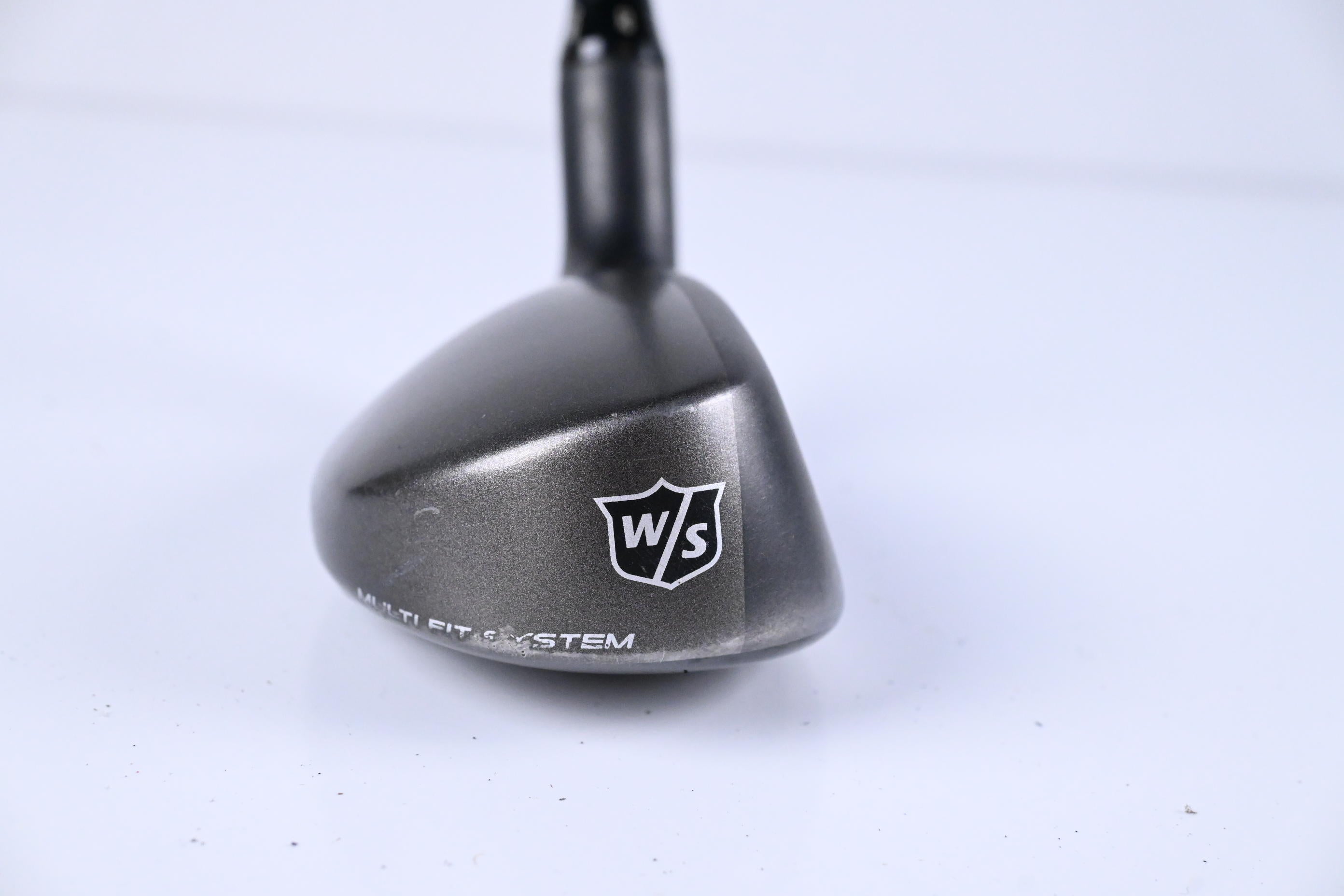 Wilson FG Tour M3 #4 Hybrid / 21 Degree / Regular Flex Aldila RIP Phenom 85