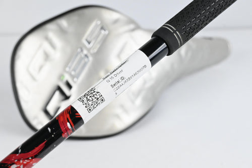 Taylormade Qi35 Driver / 10.5 Degree / Stiff Flex Kai'li Red 60 Shaft
