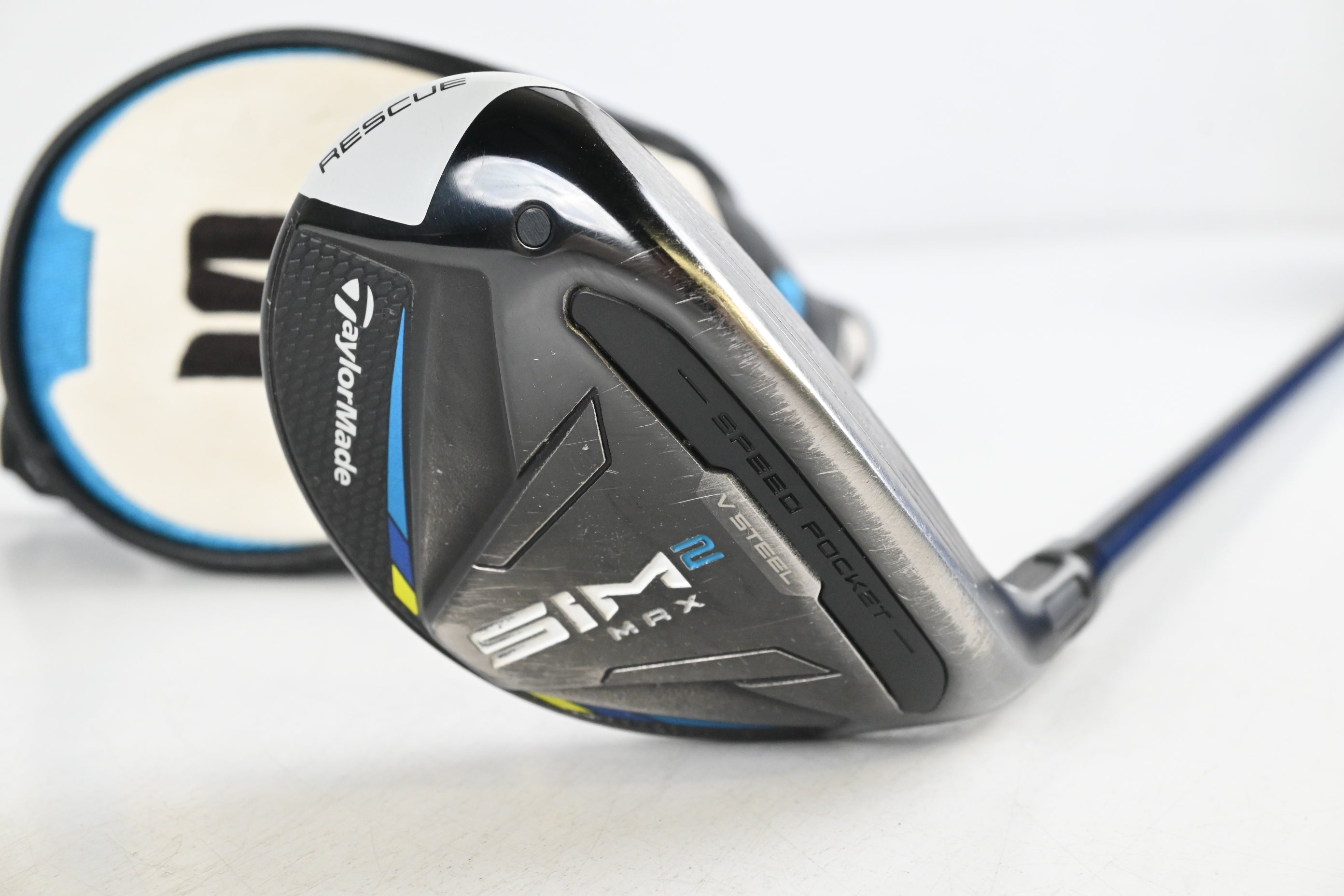 Taylormade SIM2 Max #3 Hybrid / 19 Degree / Stiff Flex Ventus Blue 7 Shaft