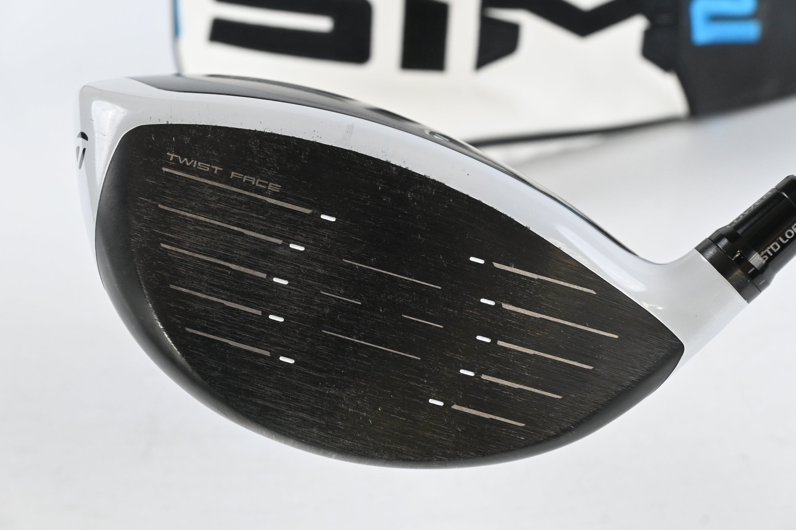 Taylormade SIM2 Max Driver / 10.5 Degree / Regular Flex Fujikura Ventus Blue 5
