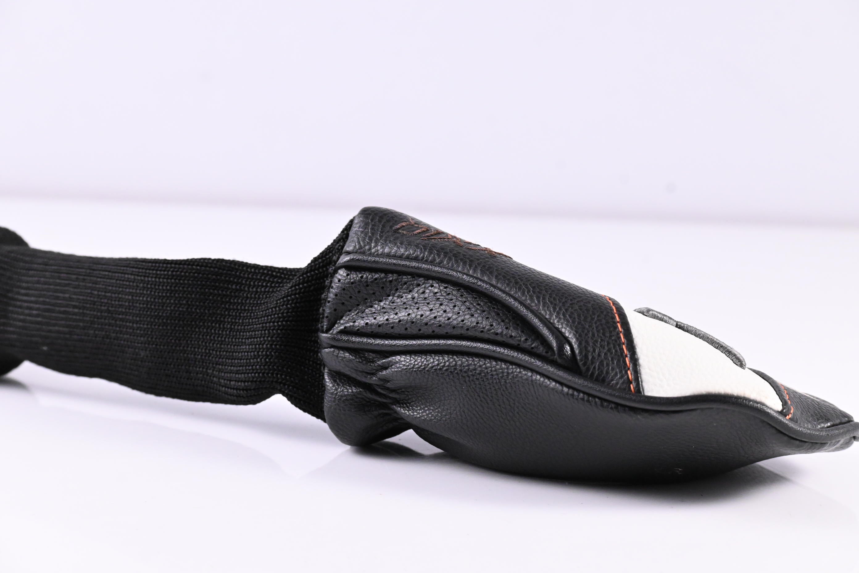 XXIO X Black #4 Hybrid / 20 Degree / Regular Flex Miyazaki AX-1 51 Shaft