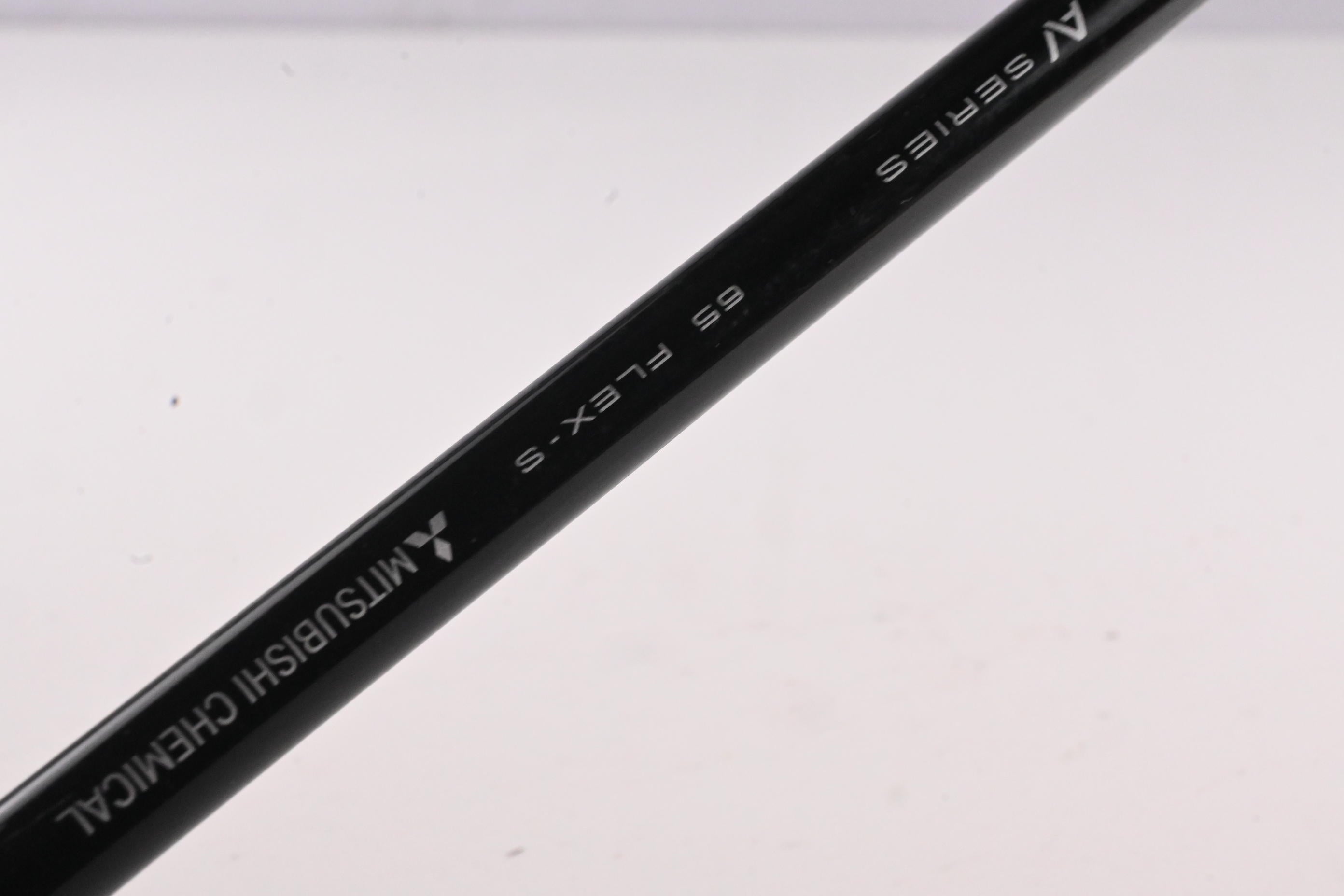 Titleist TSR3 #5 Wood / 18 Degree / Stiff Flex Tensei AV Blue 65 Shaft
