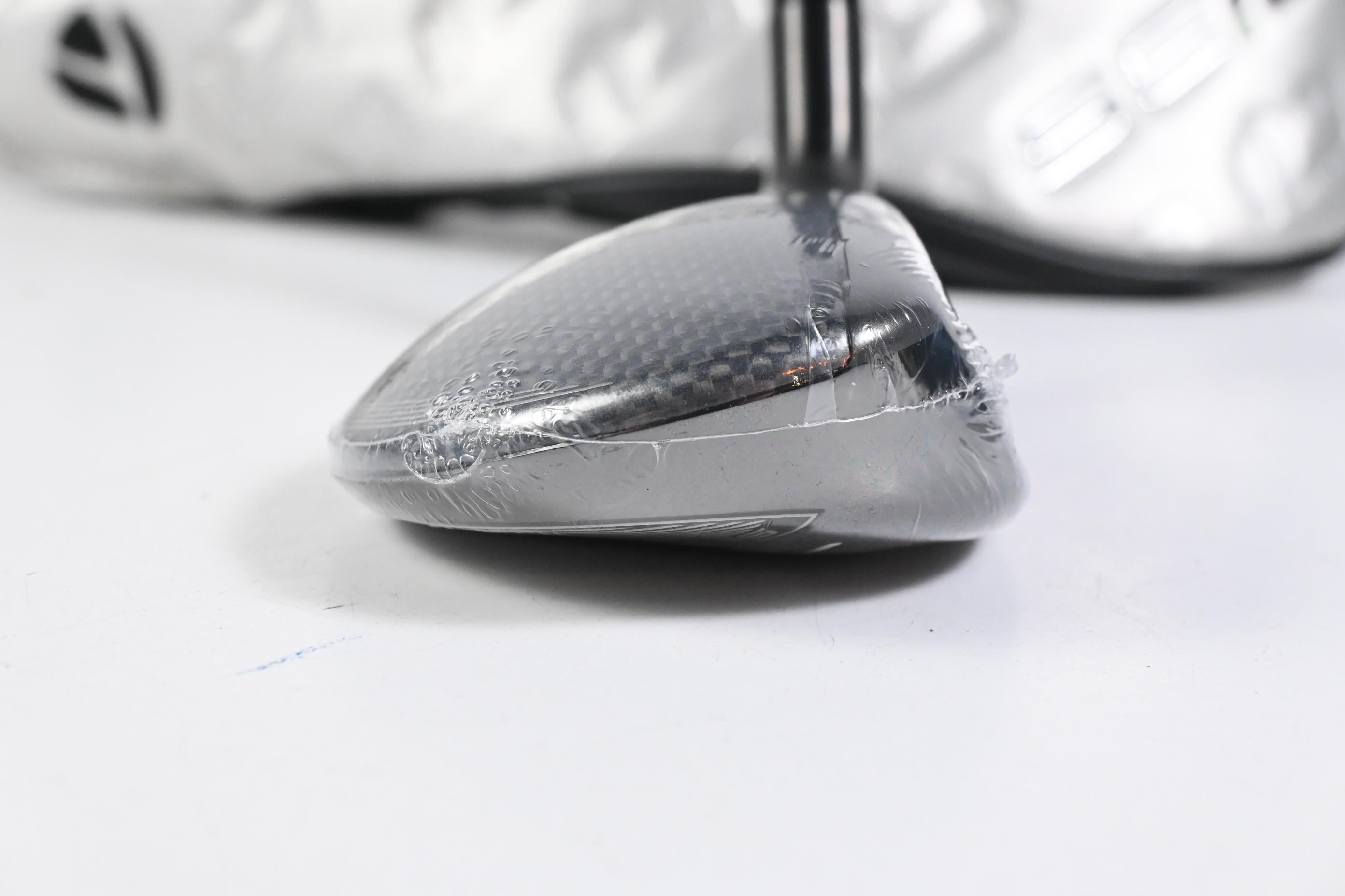 Taylormade Qi35 Max Lite #5 Hybrid / 27 Degree / Senior Flex Vanquish 4 Shaft