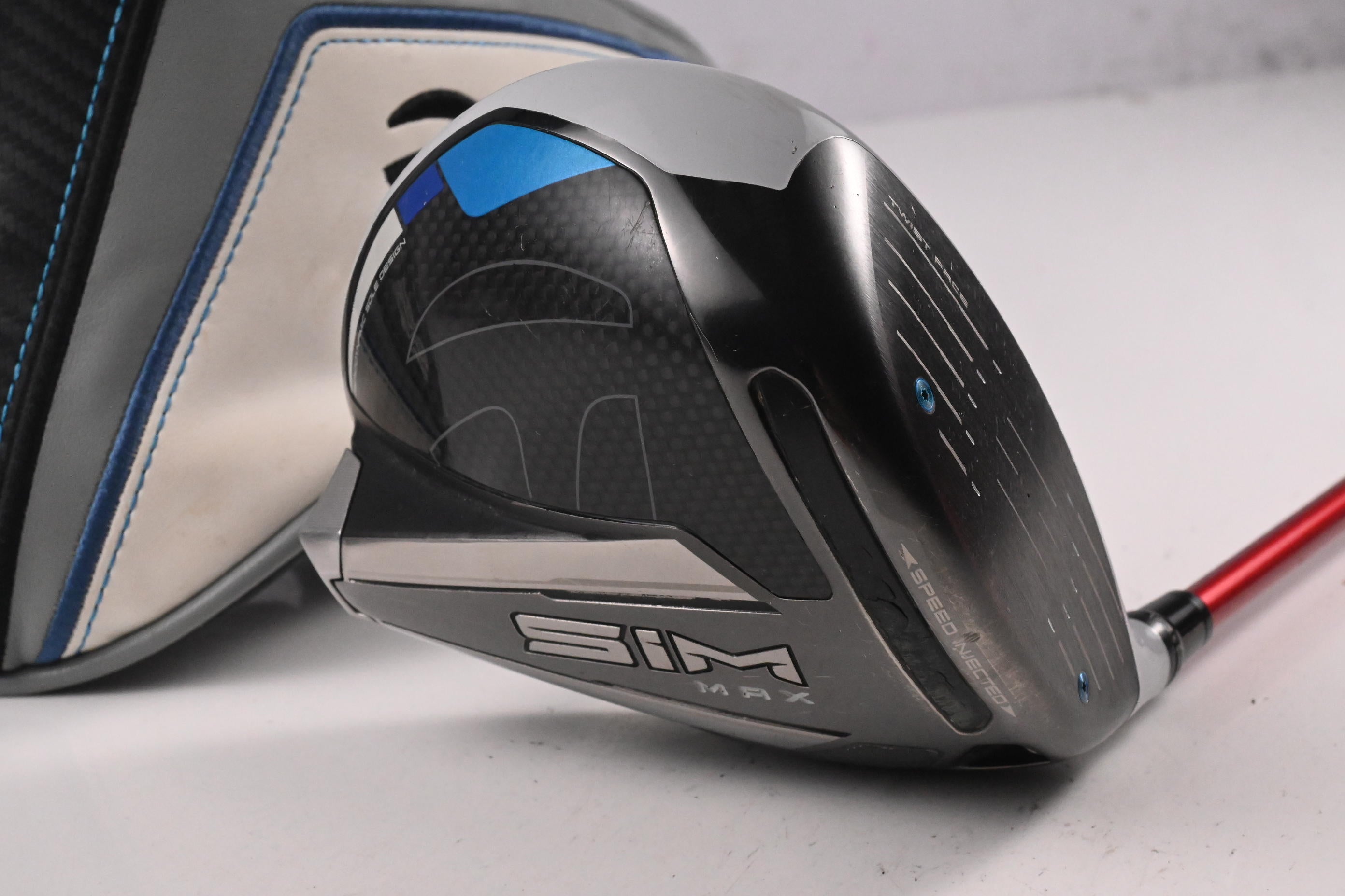 Taylormade SIM Max Driver / 9 Degree / Regular Flex Fujikura Ventus Red 5 Shaft