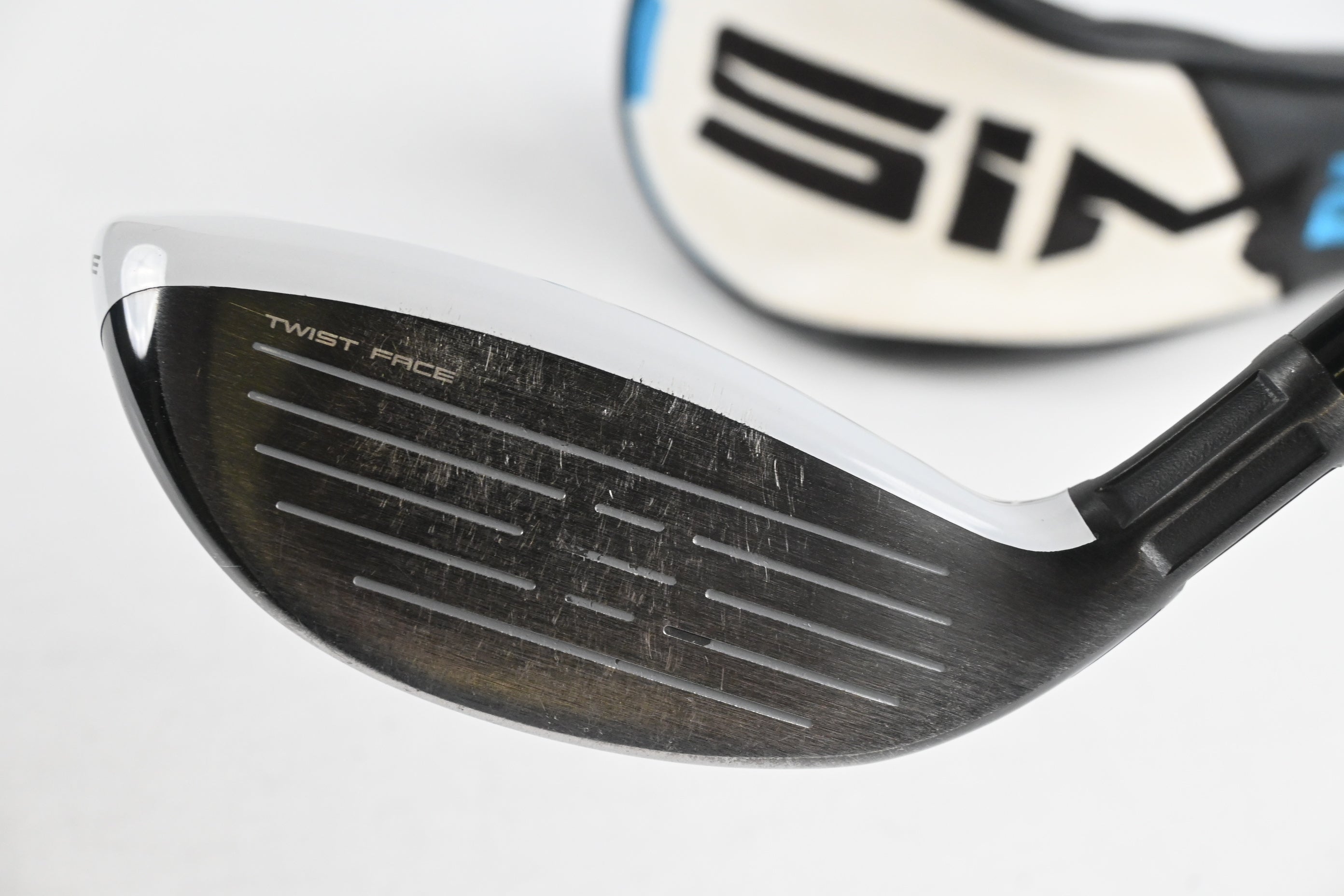 Taylormade SIM2 Max #3 Hybrid / 19 Degree / Stiff Flex Ventus Blue 7 Shaft