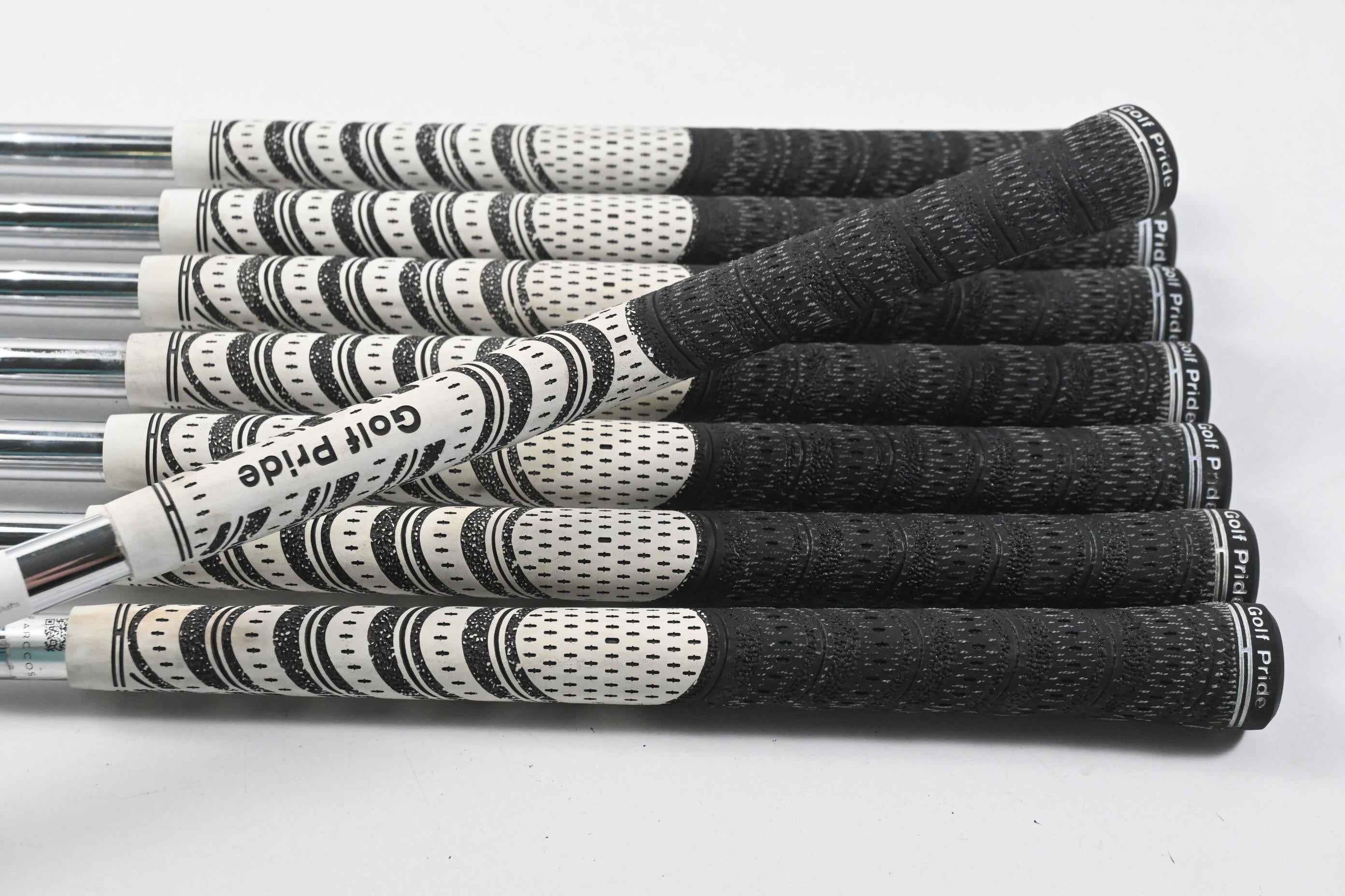 Ping G710 Irons / 4-PW+SW / Green Dot / Stiff Flex Ping AWT 2.0 Shafts