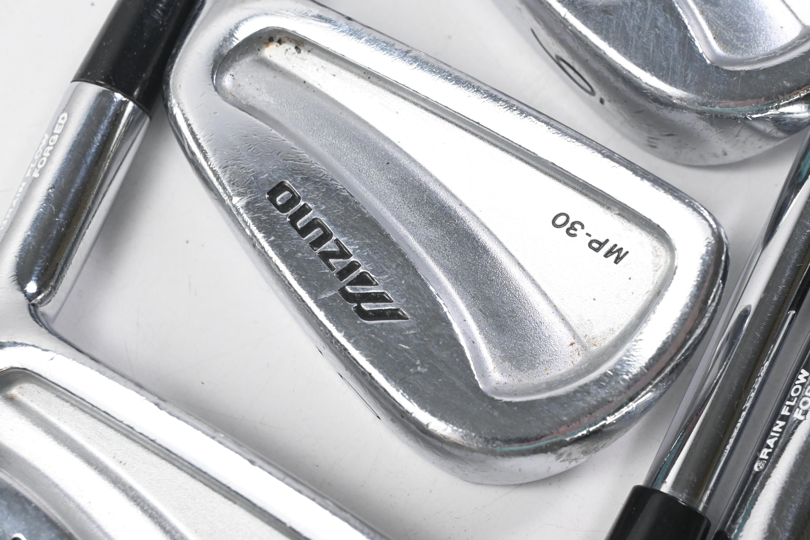 Mizuno MP-30 Irons / 4-PW / Stiff Flex Dynamic Gold S300 Shafts