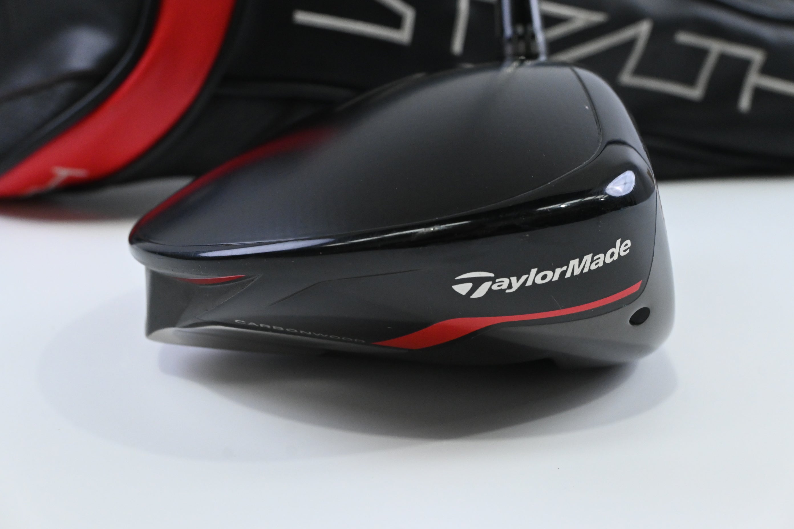 Taylormade Stealth Plus Driver / 10.5 Degree / Regular Flex Fujikura Speeder NX