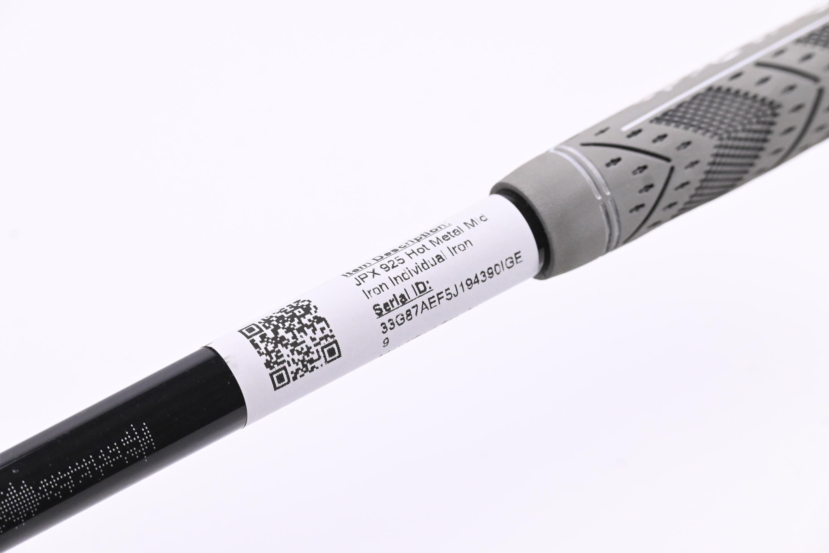 Mizuno JPX 925 Hot Metal #7 Iron / 28 Degree / Regular Flex MMT 65 Shaft