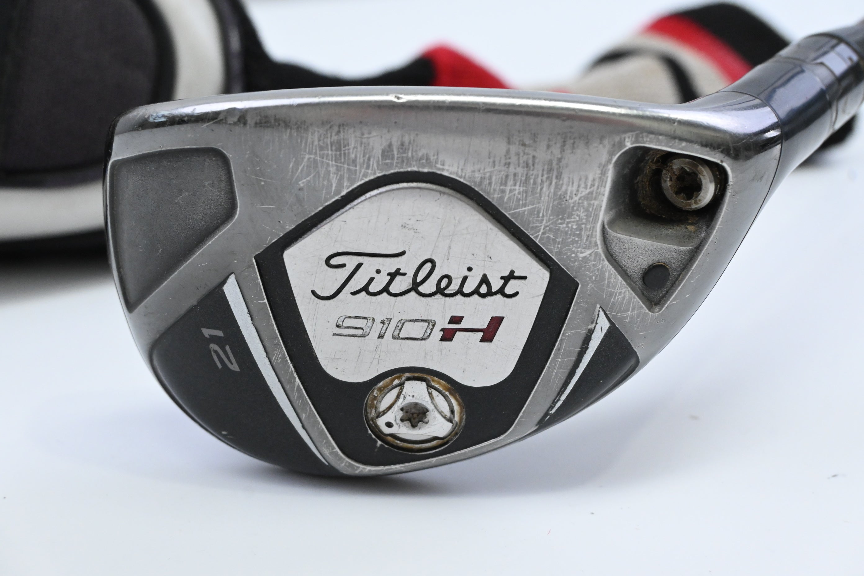 Titleist 910H #3 Hybrid / 21 Degree / Regular Flex Diamana Ilima 70 Shaft