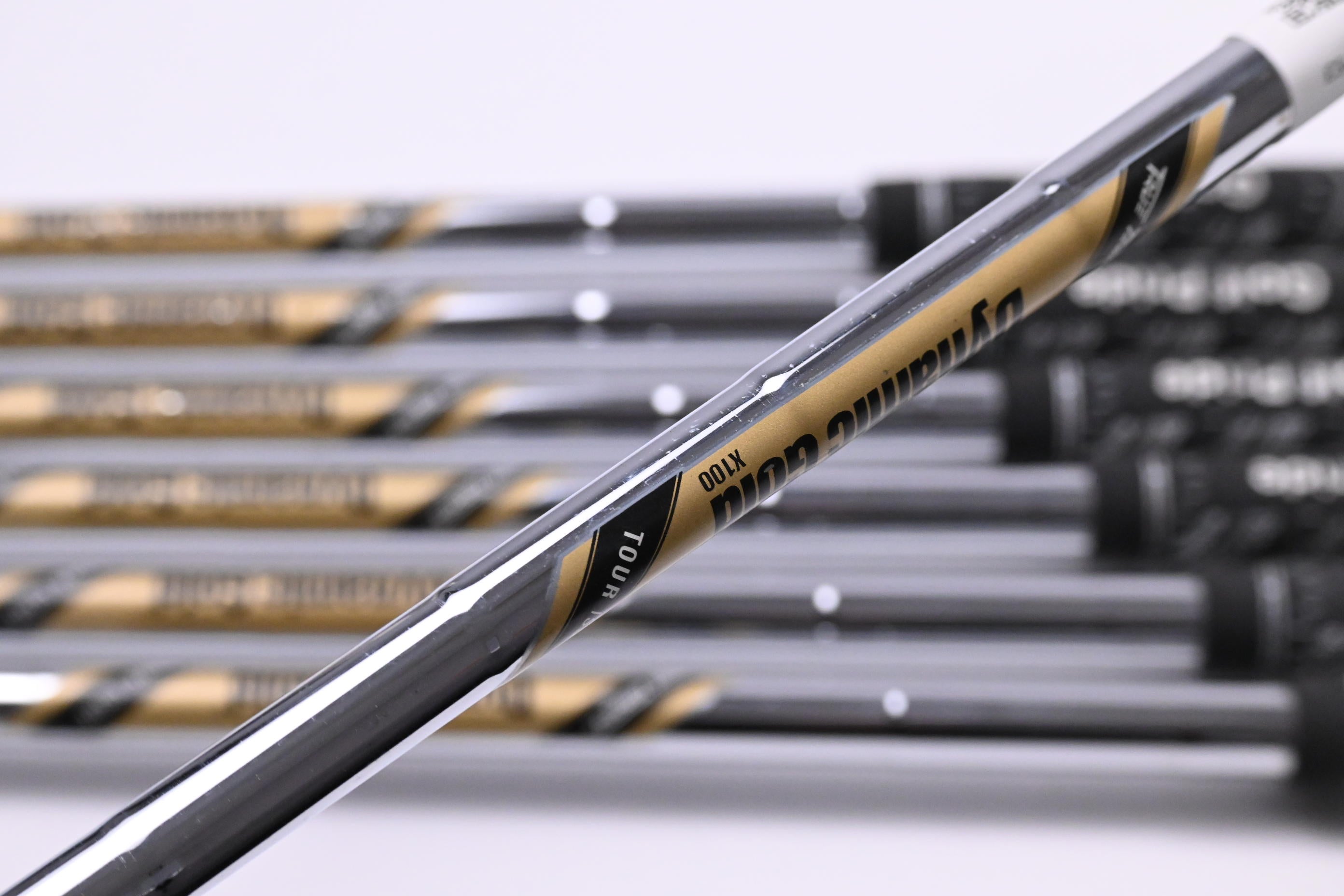 Callaway Apex MB 24 Irons / 4-PW / X-Flex Dynamic Gold X100 Shafts