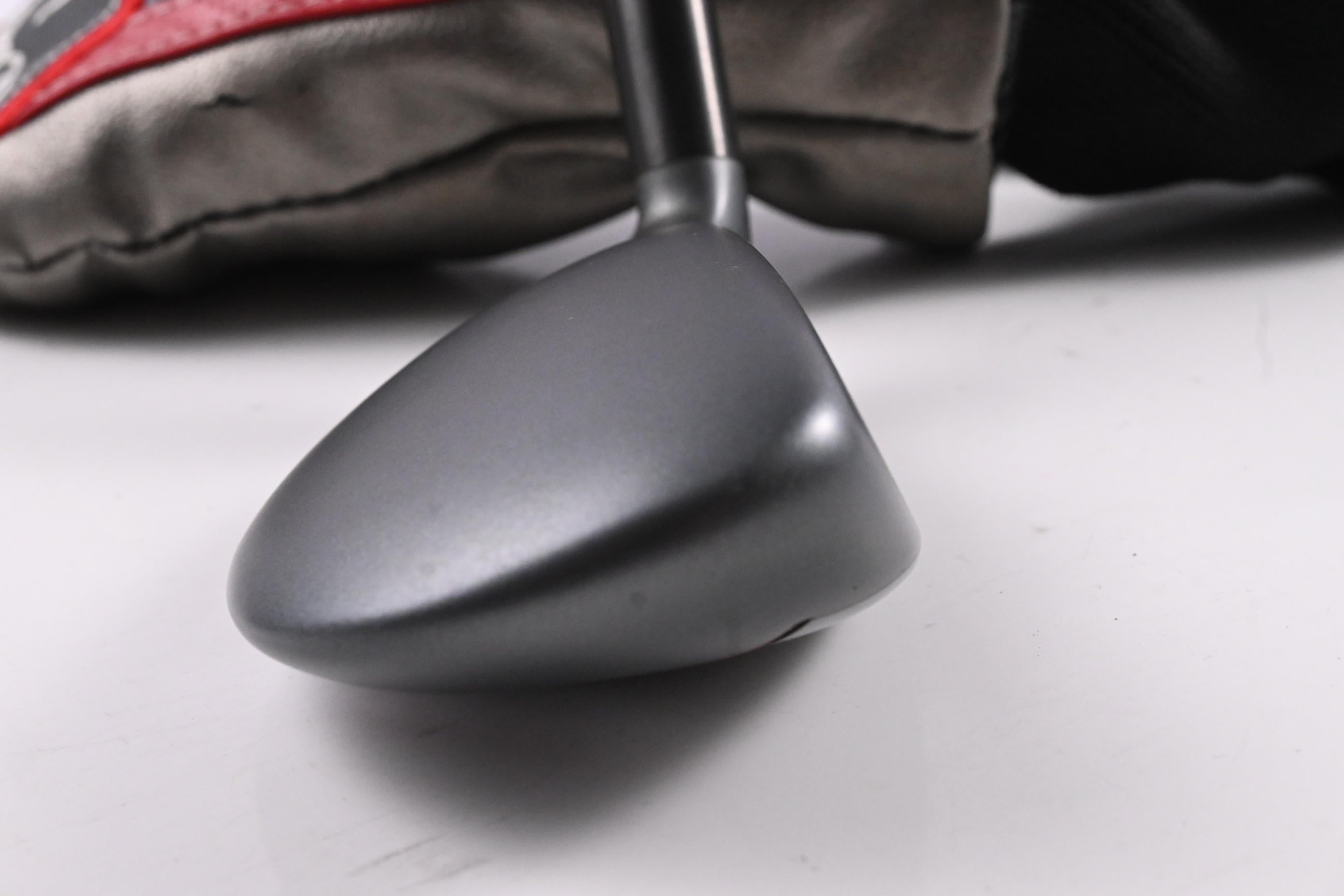Callaway X Hot #4 Hybrid / 22 Degree / Regular Flex Project X PXV Shaft