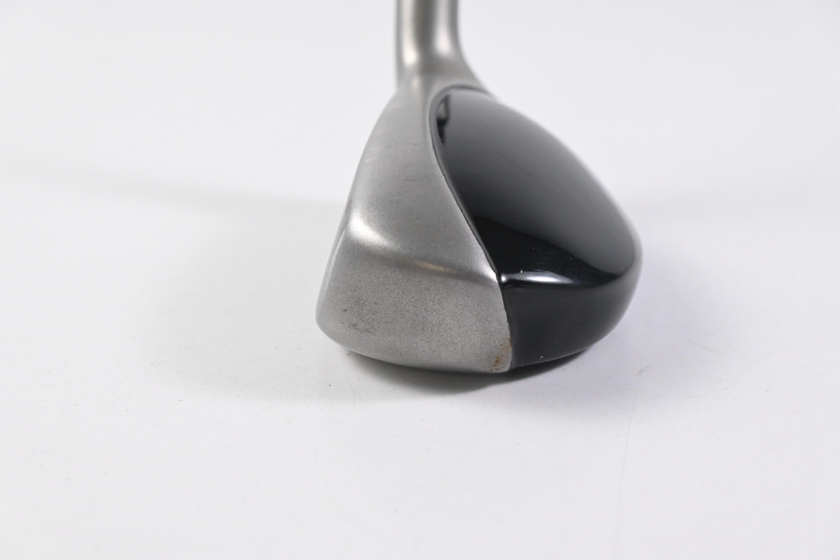 Left Hand Taylormade Rescue Mid #2 Hybrid / 16 Degree / Regular Flex Taylormade