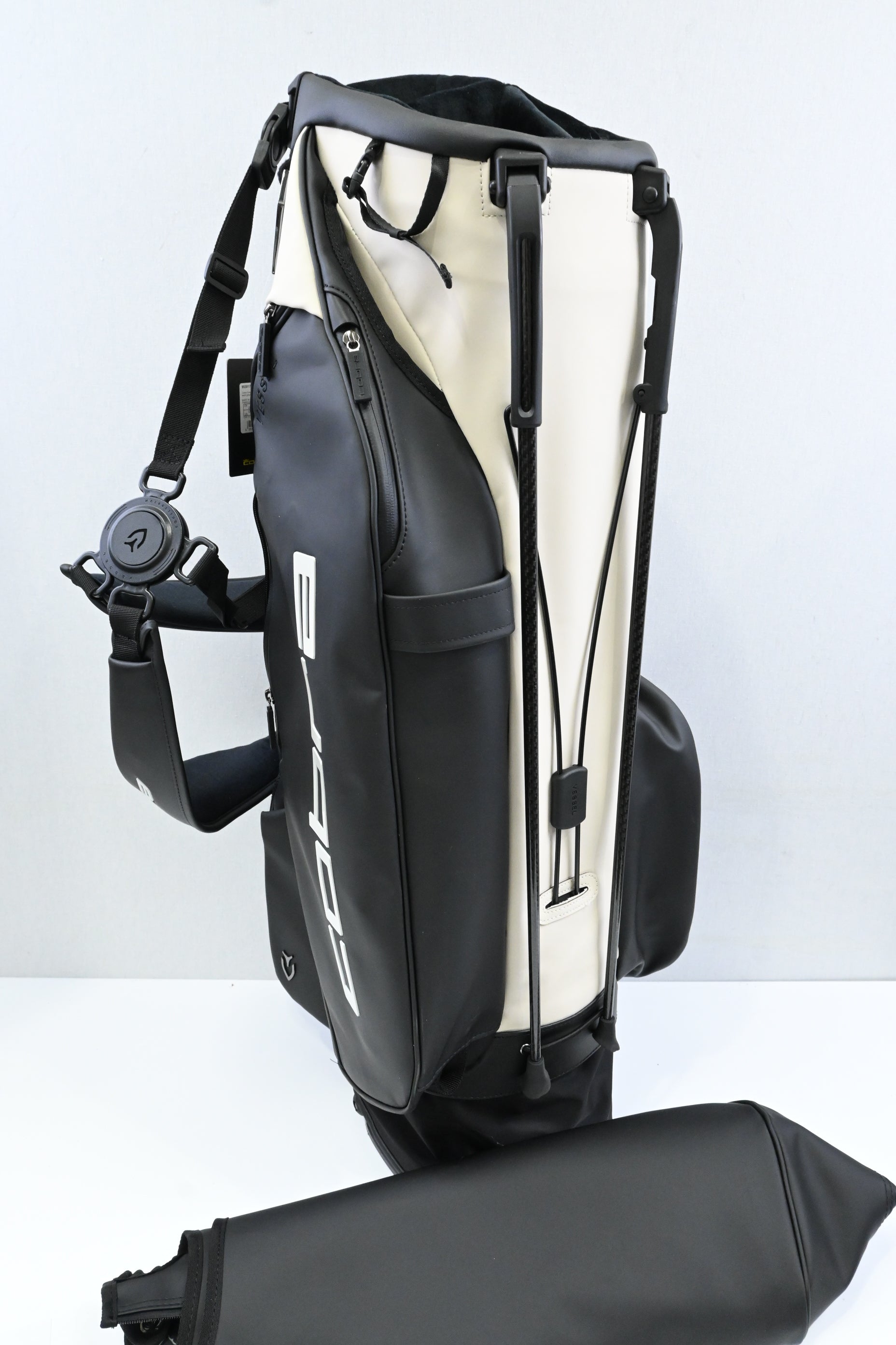 Cobra X Vessel Stand Bag / 6-Way / Black, White