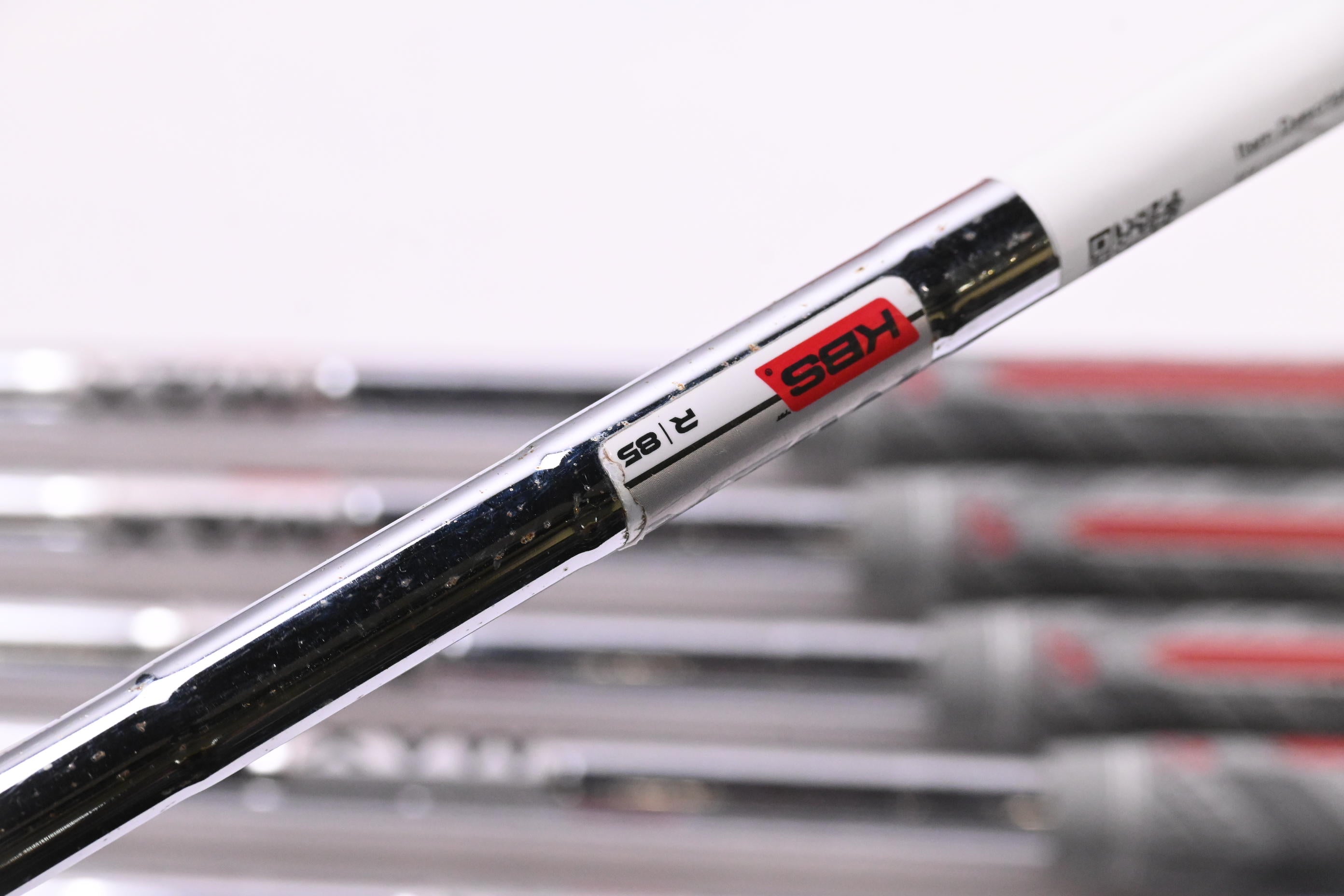 Taylormade M4 Irons / 5-PW / Regular Flex KBS Max 85 Shafts