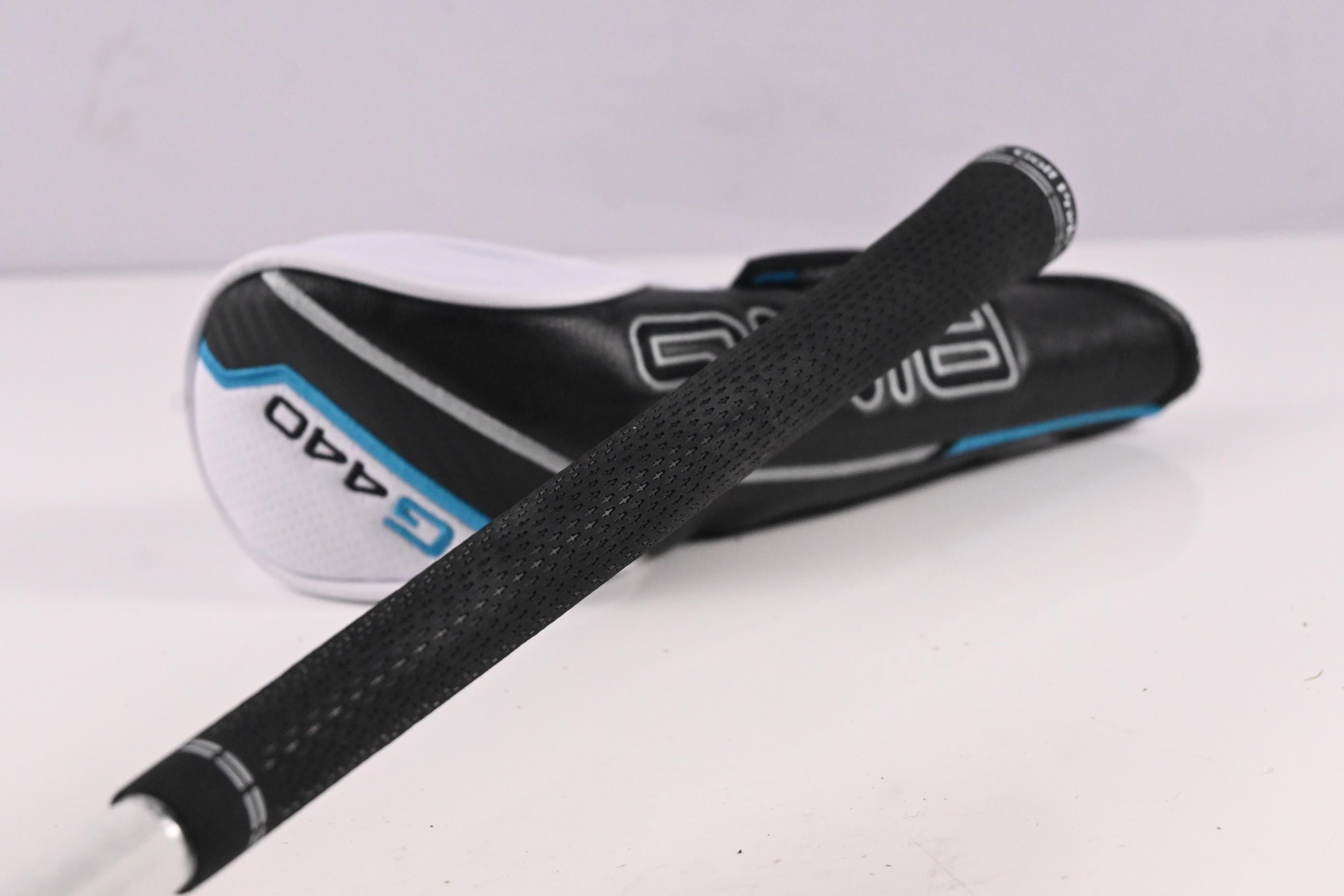 Ping G440 #5 Hybrid / 26 Degree / Stiff Flex Project X Denali Red 80 Shaft
