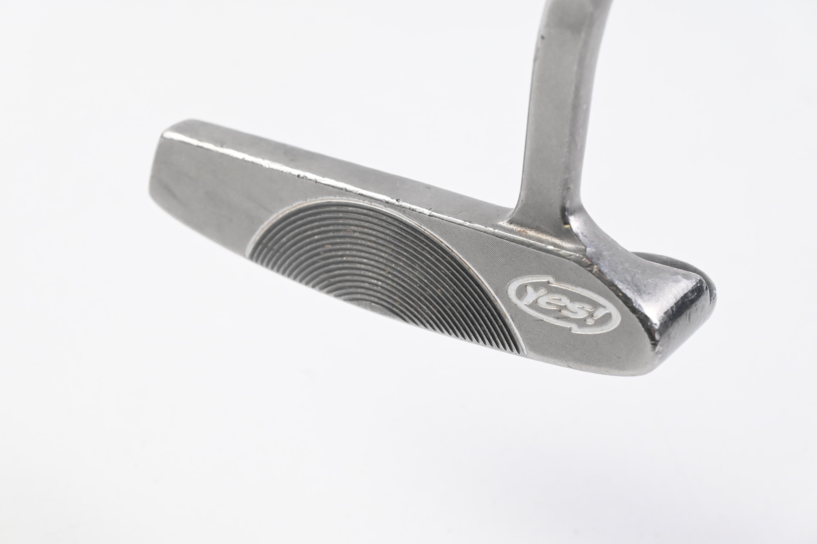 Yes! C-Groove Tracy II Putter / 35 Inch