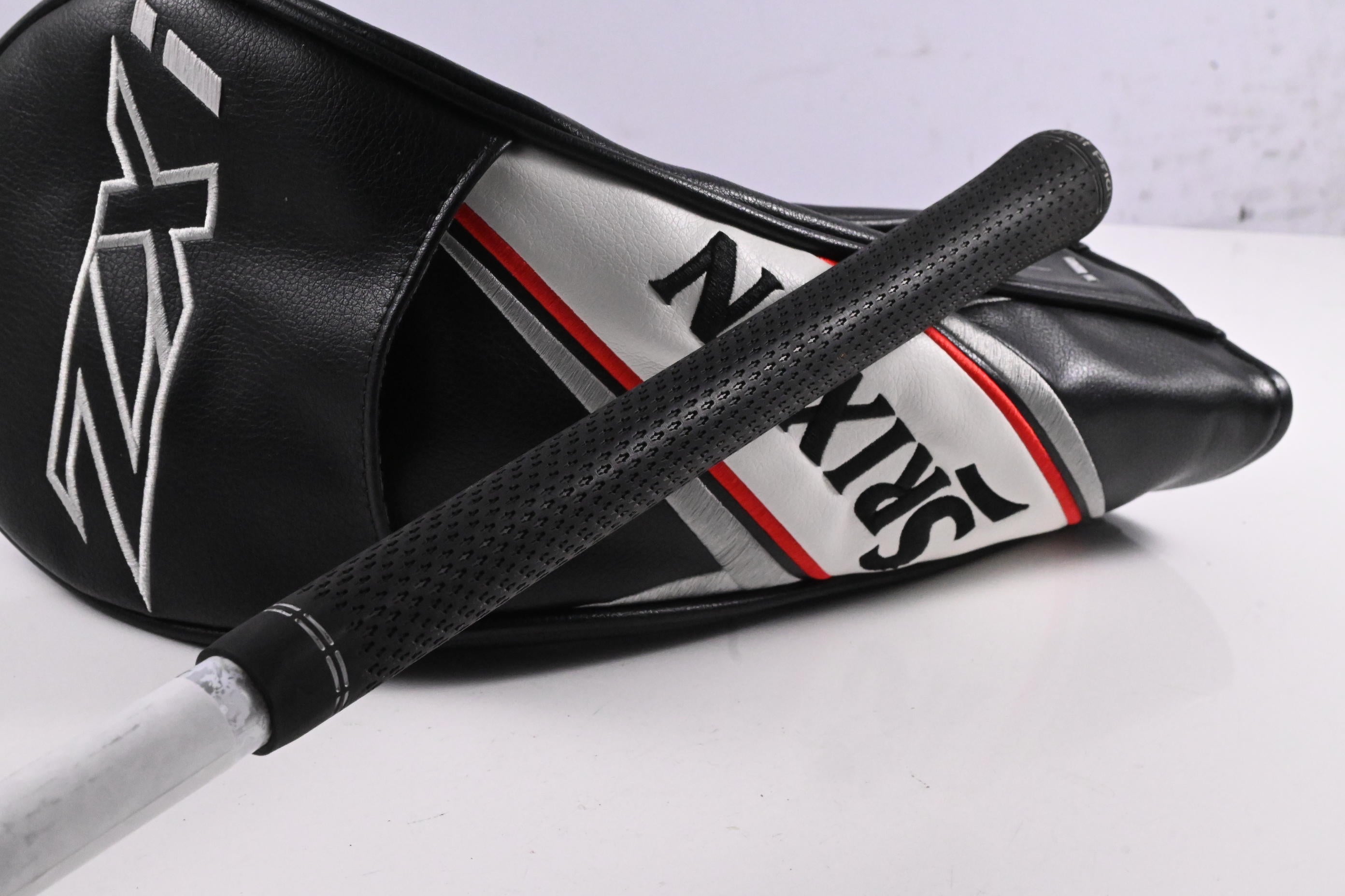 Srixon ZXi Driver / 10.5 Degree / Stiff Flex Project X Denali Blue 60 Shaft