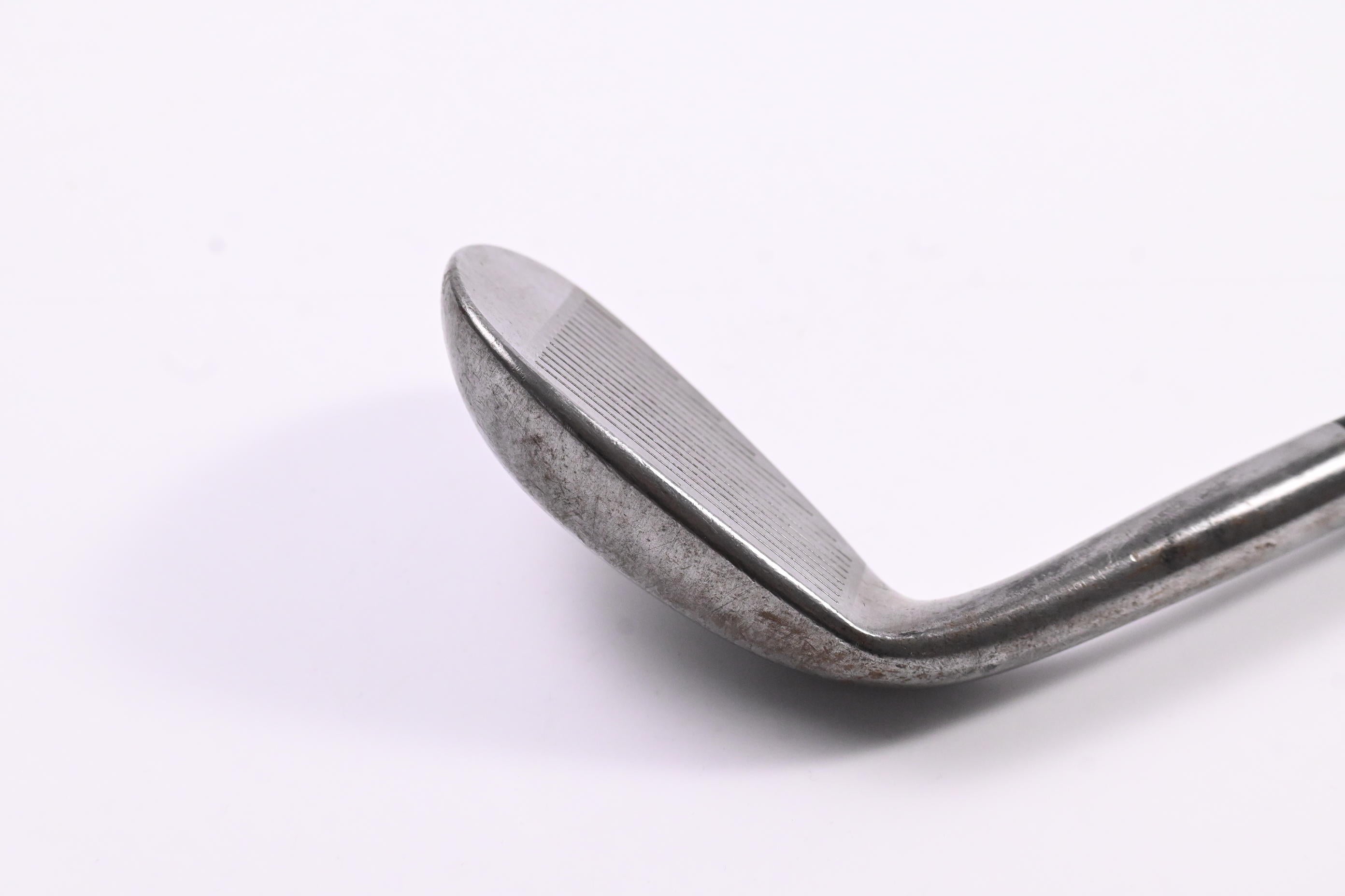 Mizuno T22 Sand Wedge / 55 Degree / Stiff Flex Dynamic Gold S400 Shaft