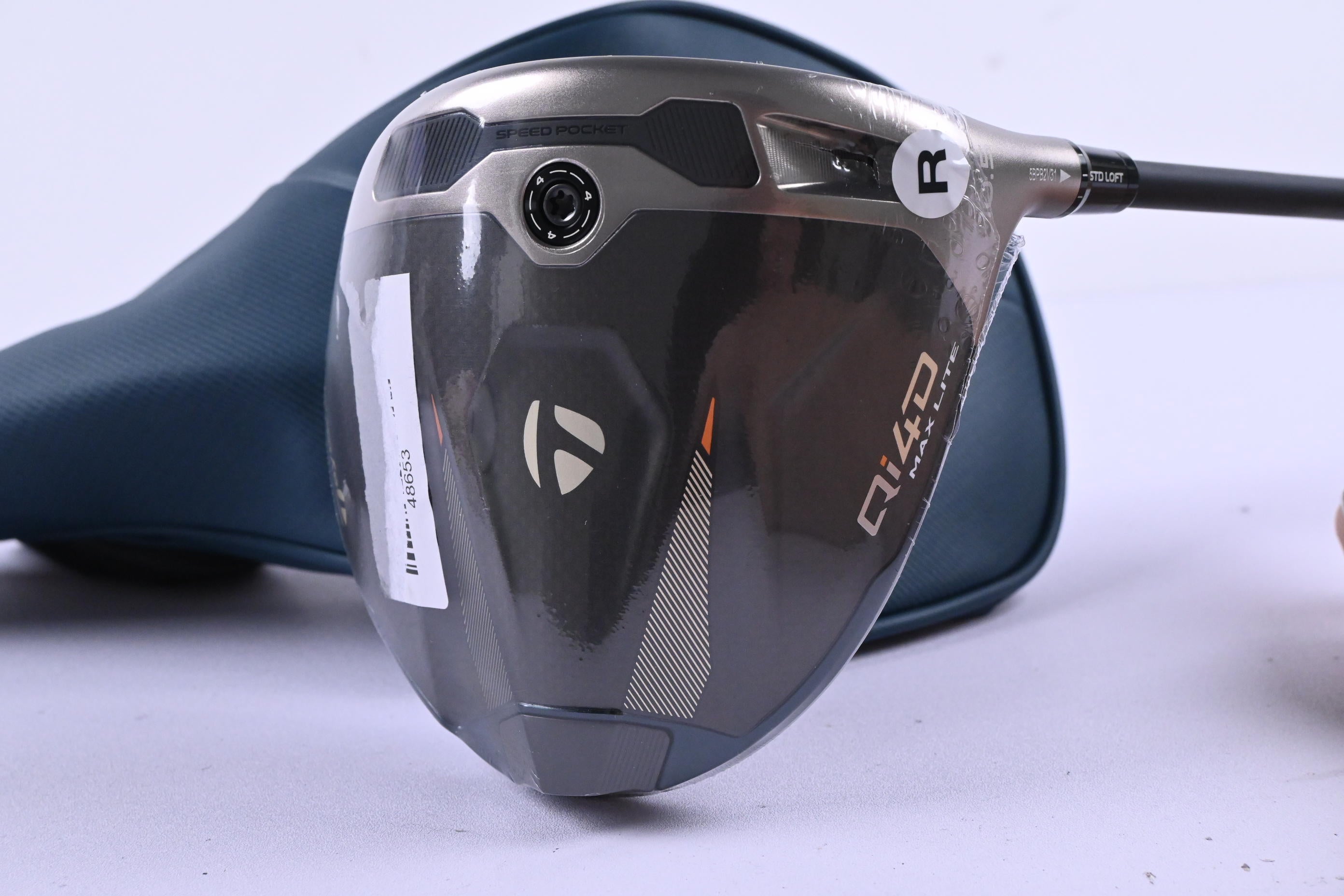 Taylormade Qi4D Max Lite Driver / 10.5 Degree / Regular Flex REAX Blue 50 Shaft