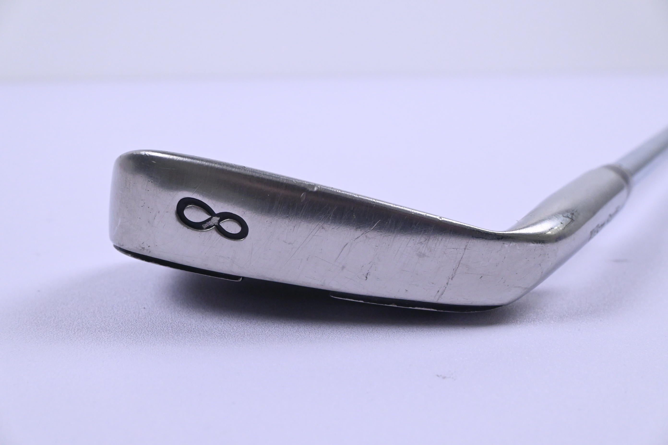 Wilson Ci9 #8 Iron / Stiff Flex Wilson SS 105 Shaft
