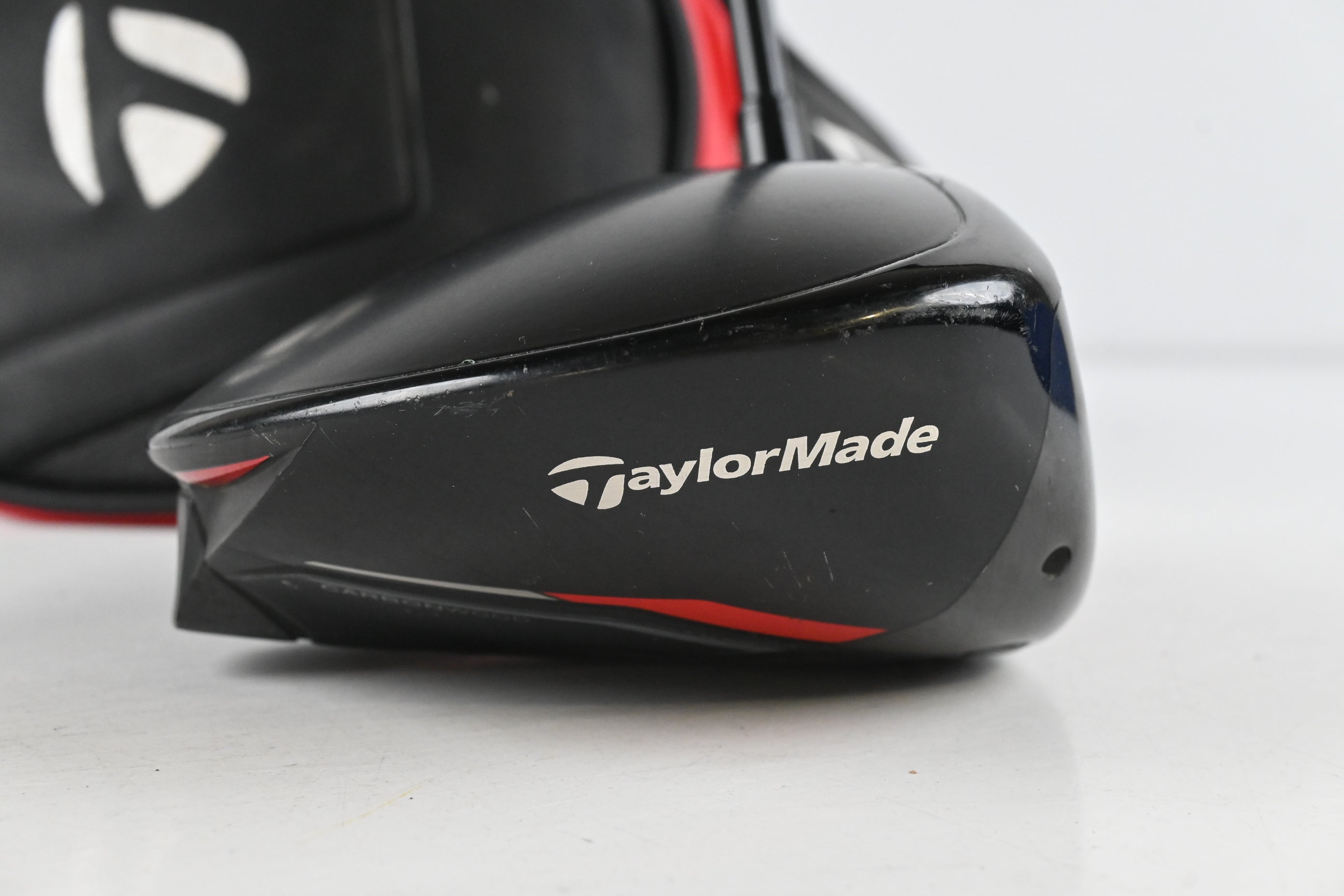 Taylormade Stealth Driver / 9 Degree / Regular Flex Fujikura Air Speeder 45