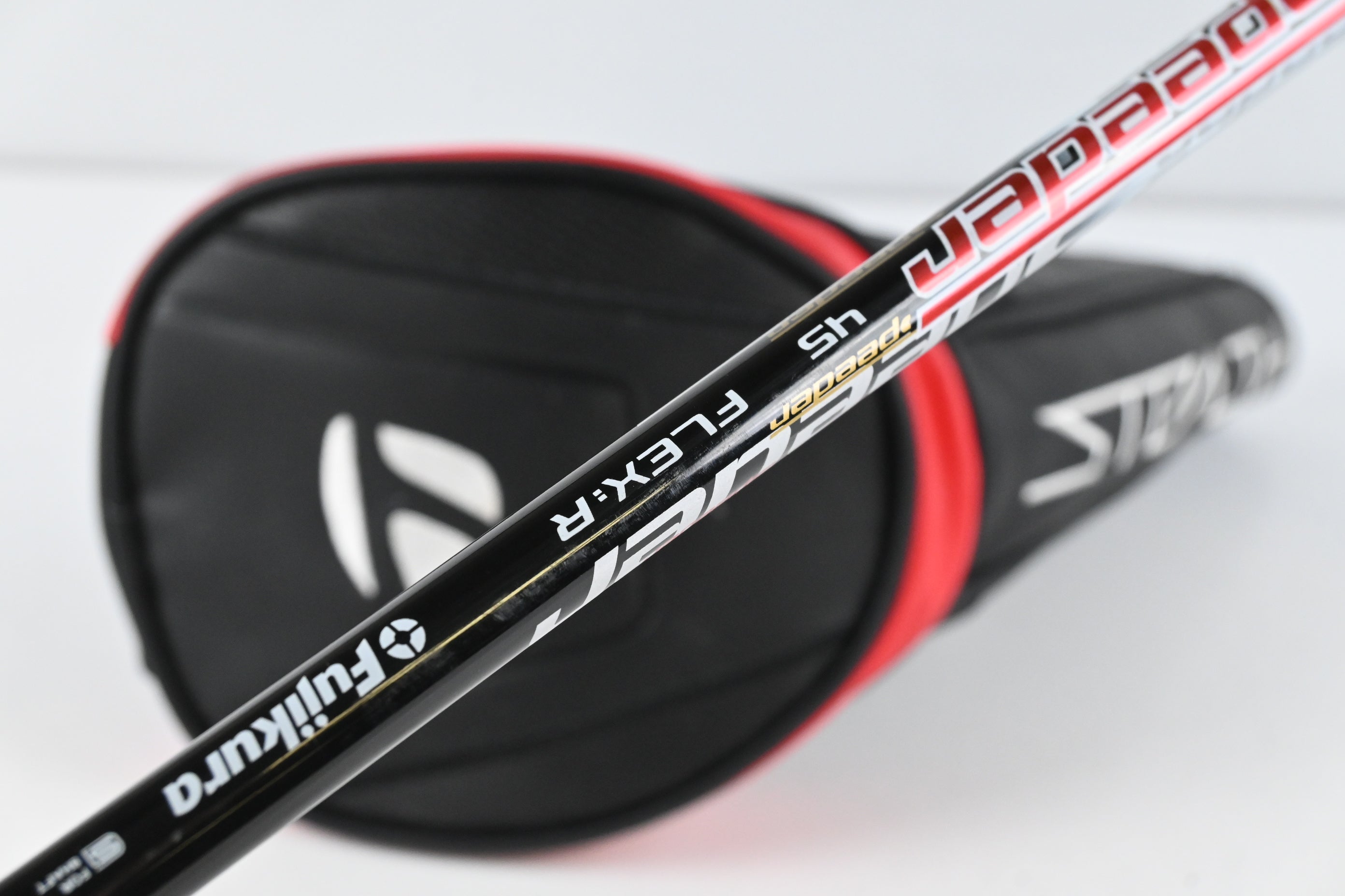 Taylormade Stealth Driver / 9 Degree / Regular Flex Fujikura Air Speeder 45