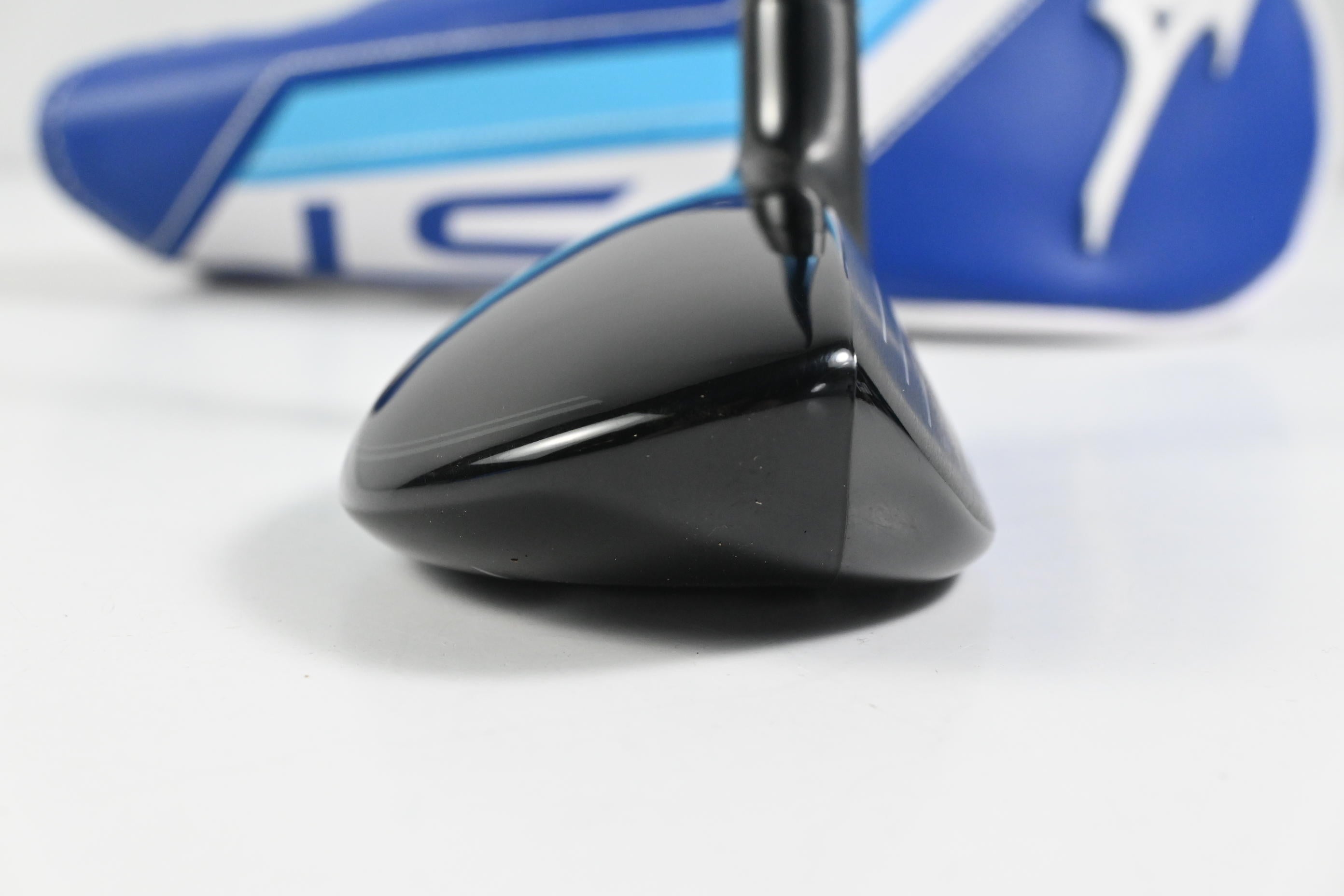 Mizuno ST-Max 230 #6 Hybrid / 28 Degree / Senior Flex UST Mamiya LinQ 75