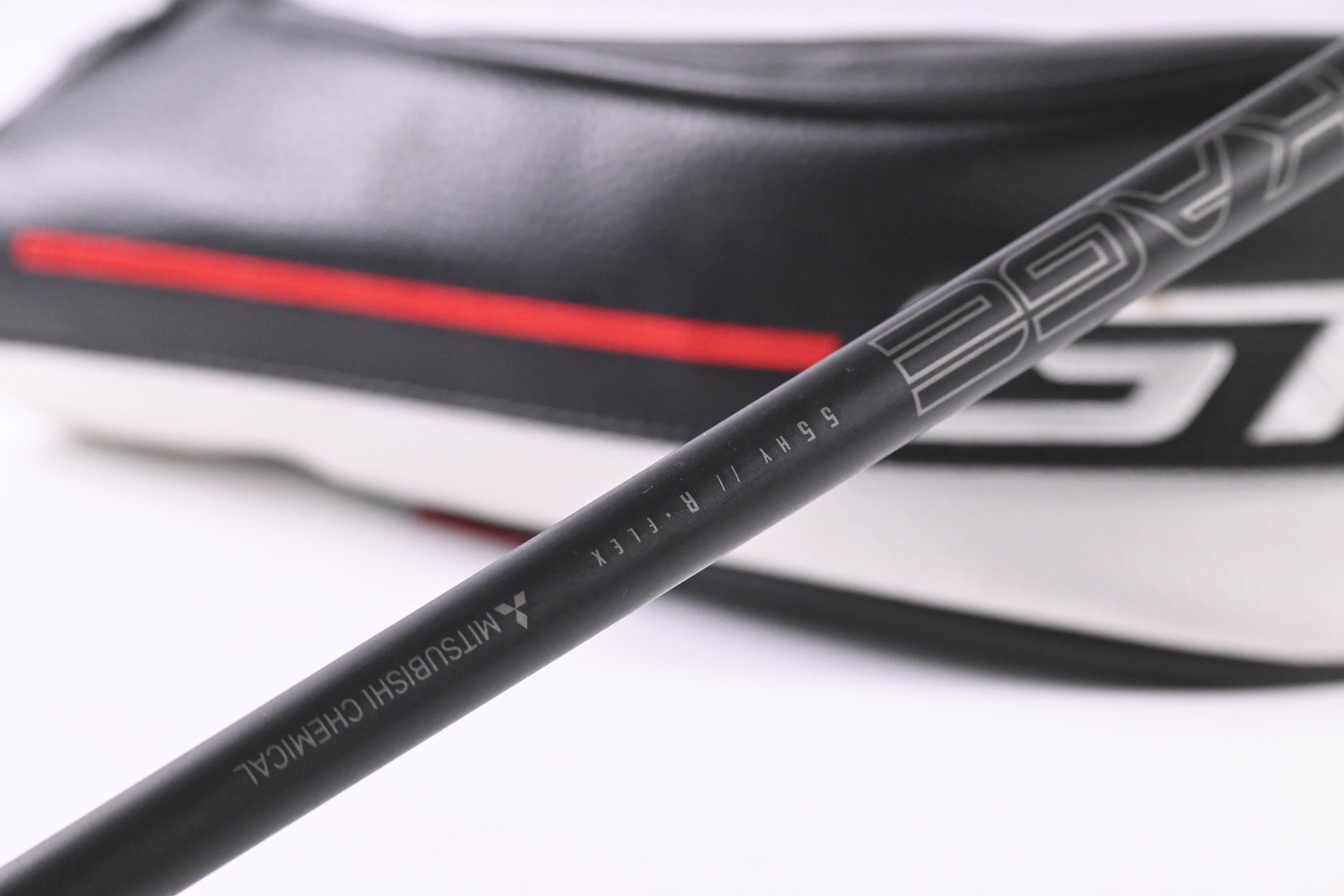 Titleist GT2 #3 Hybrid / 18 Degree / Regular Flex Kuro Kage Black 55 Shaft