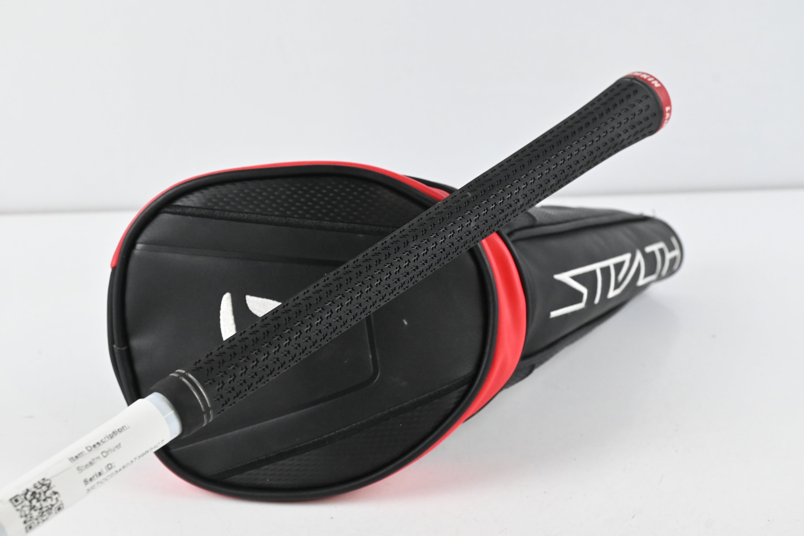 Taylormade Stealth Driver / 9 Degree / Regular Flex Fujikura Air Speeder 45