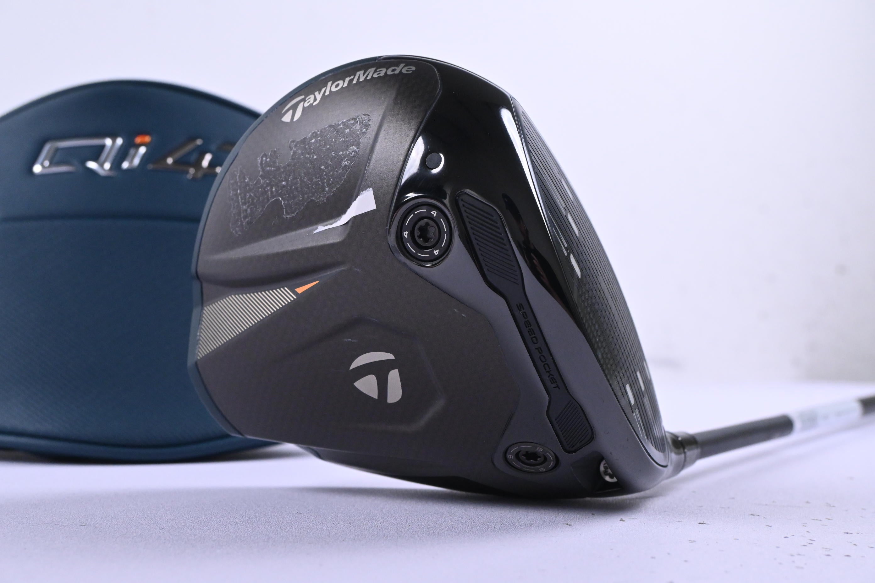 Taylormade Qi4D Driver / 9 Degree / Stiff Flex Taylormade REAX Blue 60 Shaft