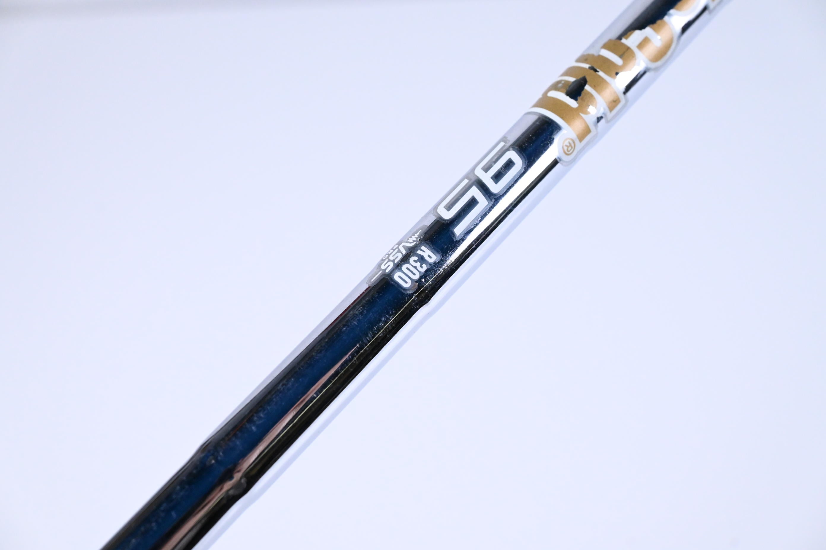 Taylormade P790 2021 #4 Iron / 21 Degree / Regular Flex Dynamic Gold R300 95