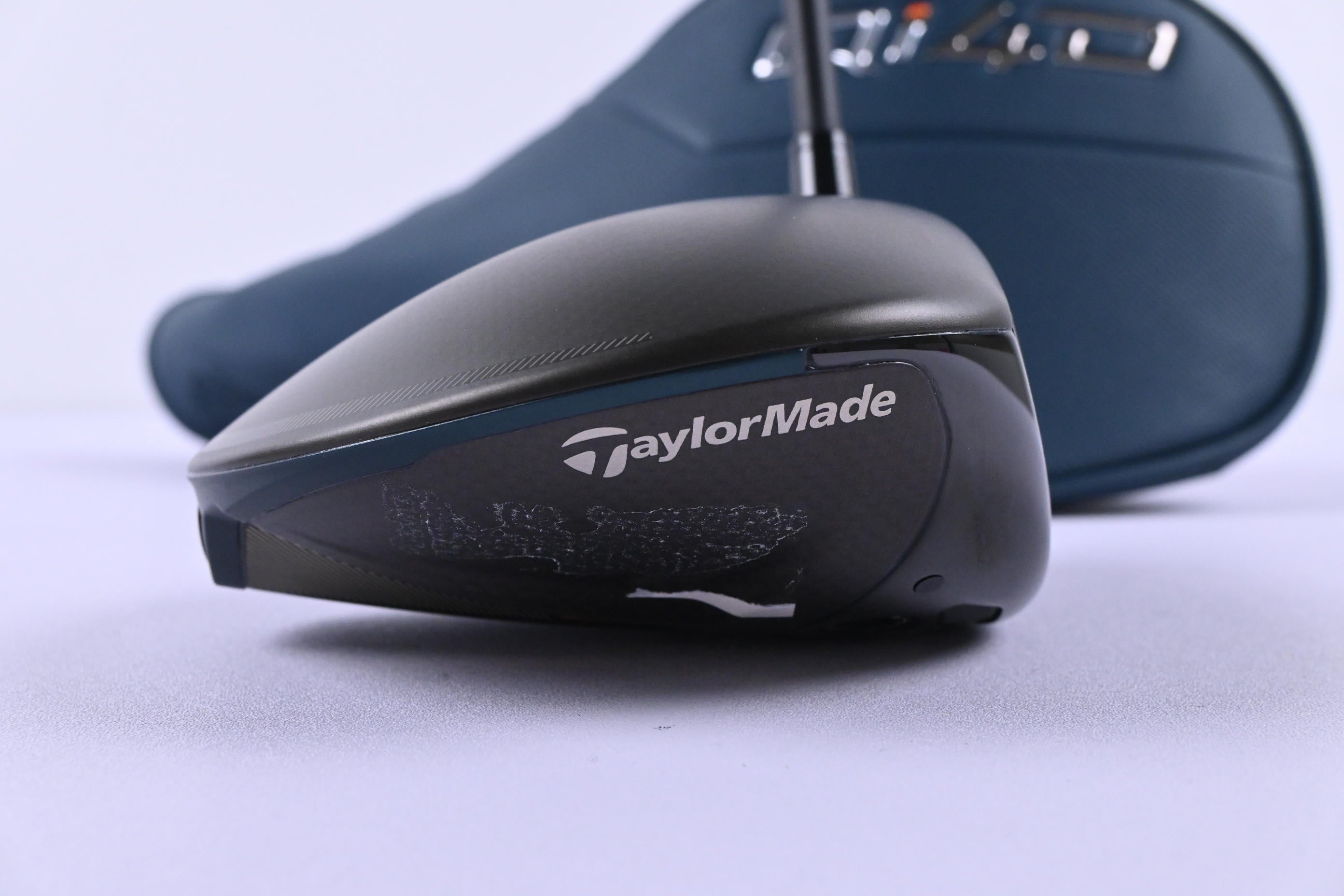 Taylormade Qi4D Driver / 9 Degree / Stiff Flex Taylormade REAX Blue 60 Shaft