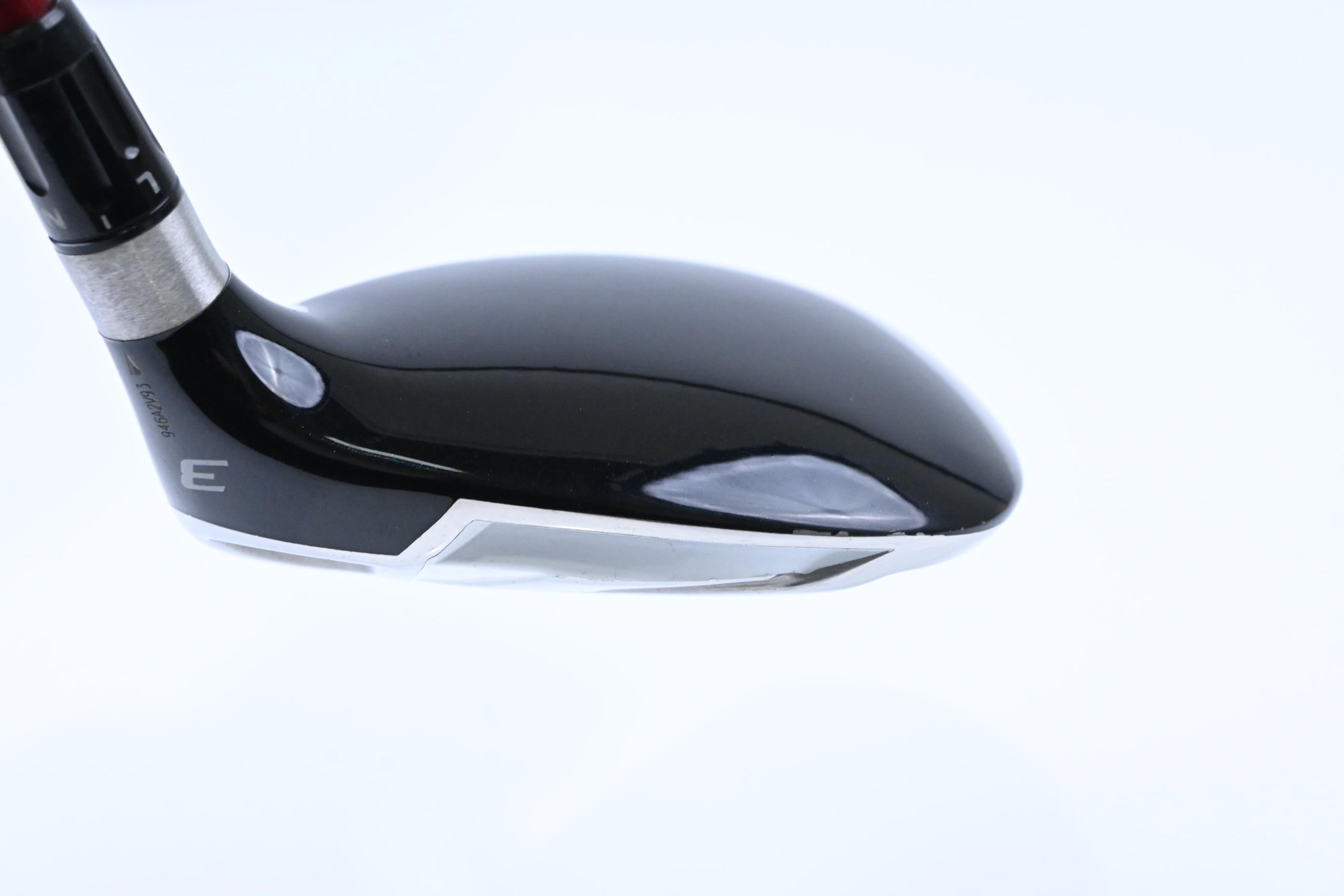 Taylormade R9 #3 Wood / 15 Degree / Stiff Flex Fujikura Motore 70 Shaft