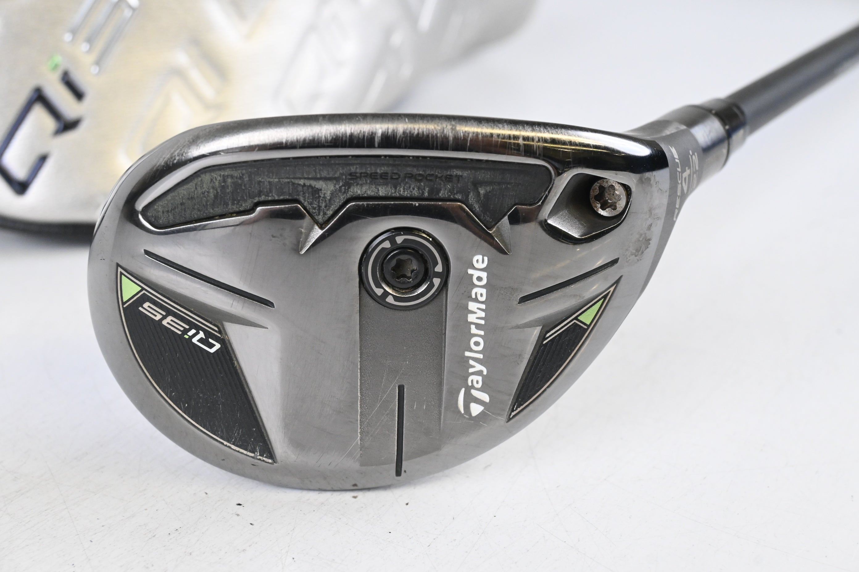 Taylormade Qi35 #4 Hybrid / 22 Degree / X-Flex HZRDUS Black 90 Shaft