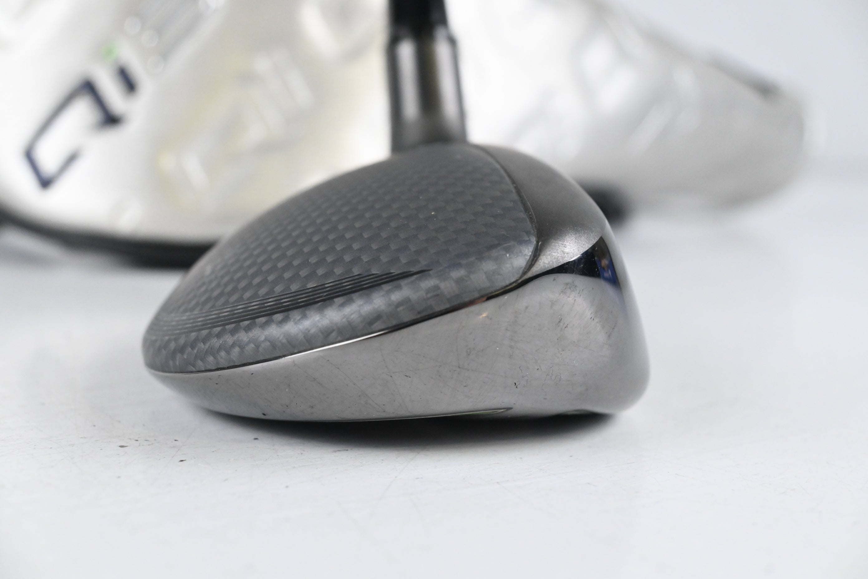 Taylormade Qi35 #4 Hybrid / 22 Degree / X-Flex HZRDUS Black 90 Shaft