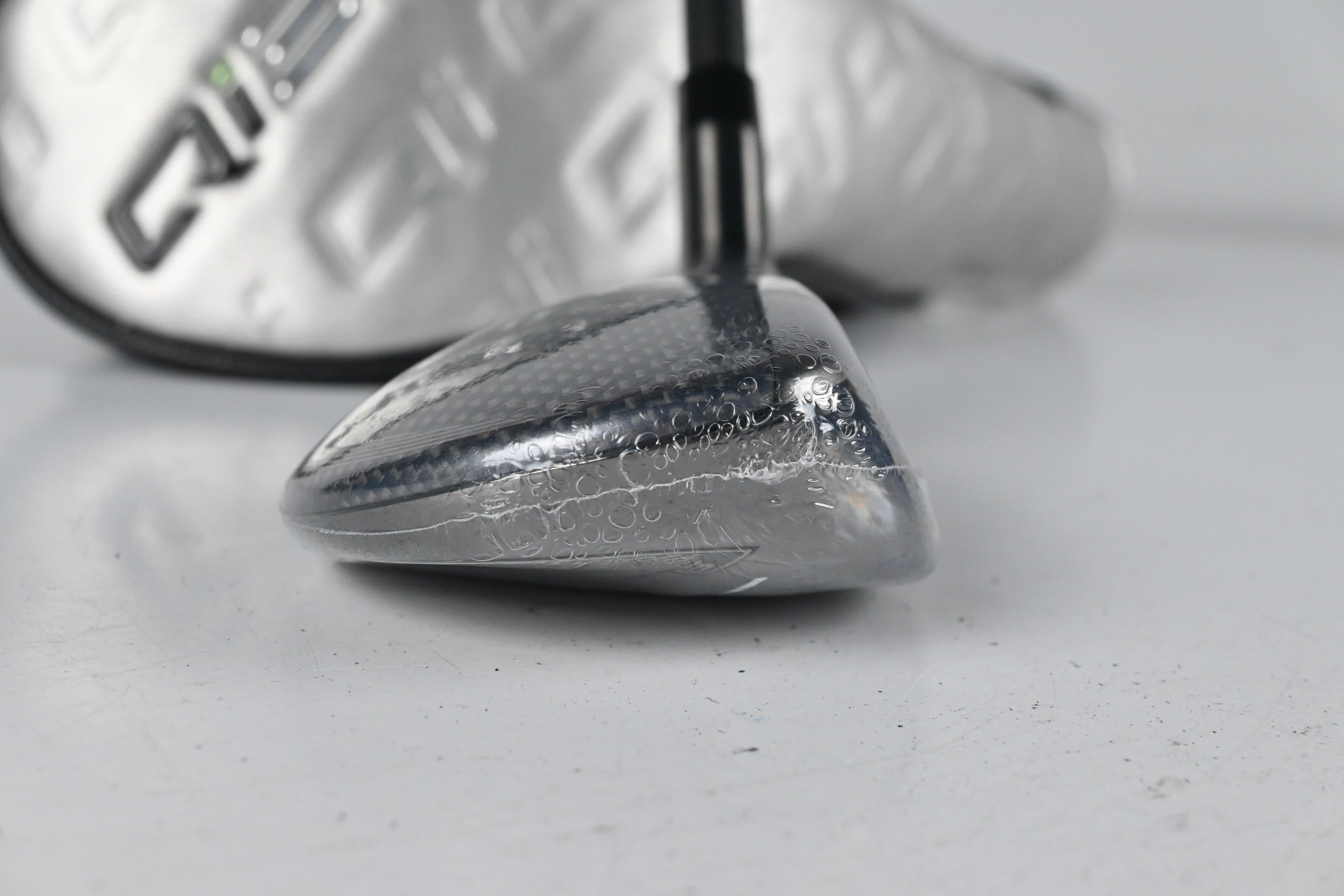 Taylormade Qi35 Max Lite #5 Hybrid / 27 Degree / Senior Flex Vanquish 5 Shaft