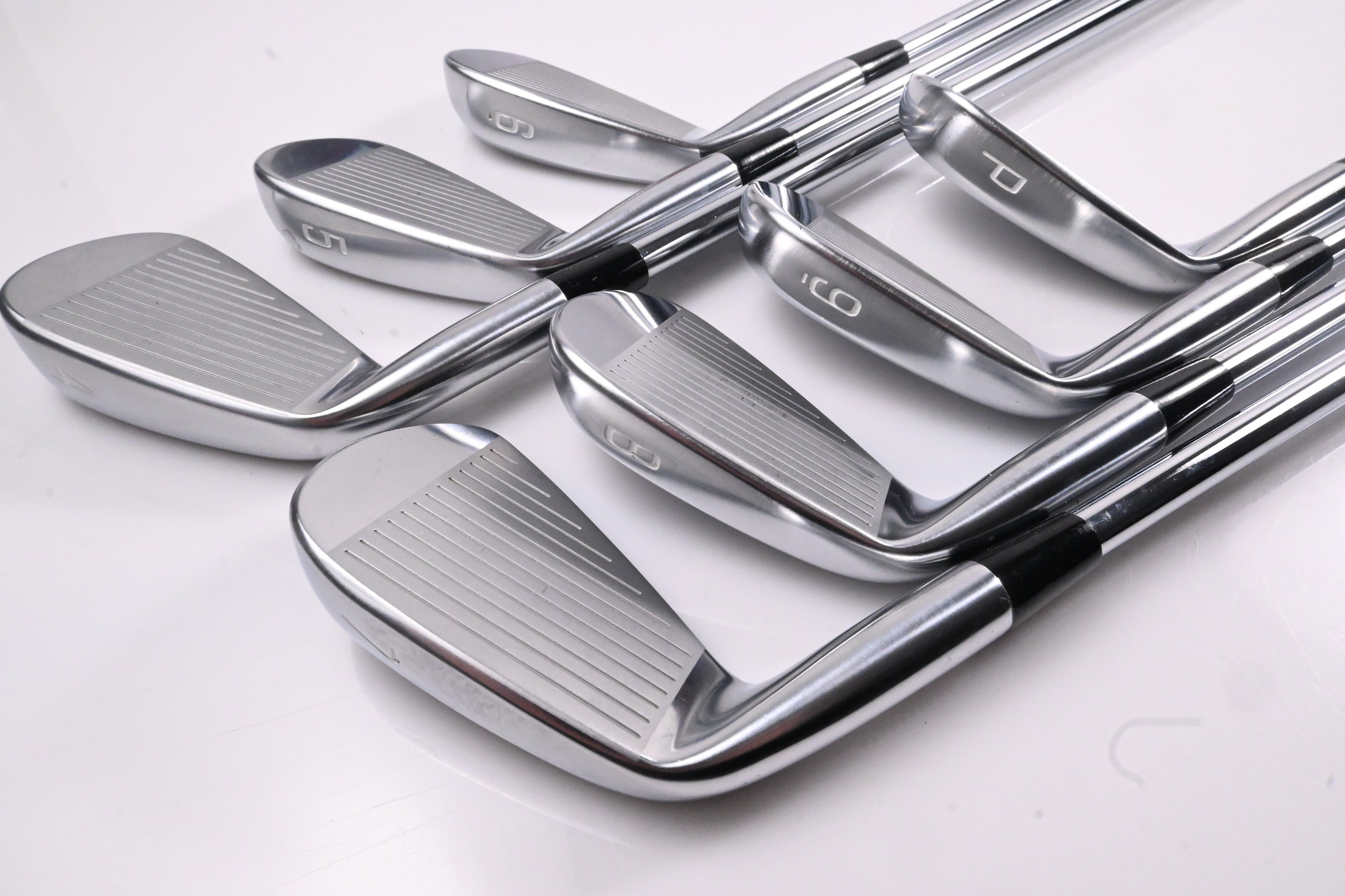 Mizuno Pro 243 Irons / 4-PW / Stiff Flex Dynamic Gold 95 S300 Shafts