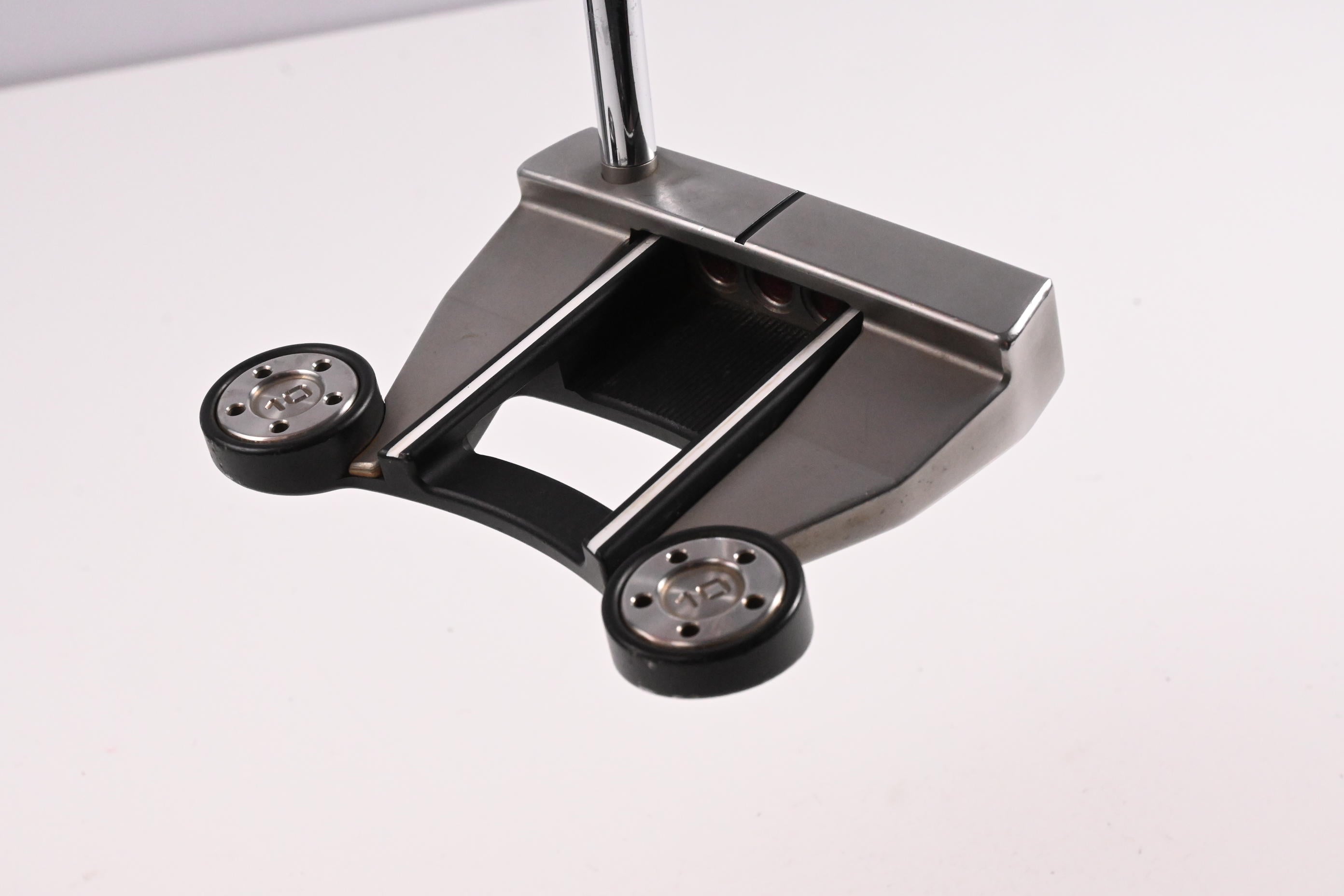 Scotty Cameron Futura 2017 6M Putter / 35 Inch