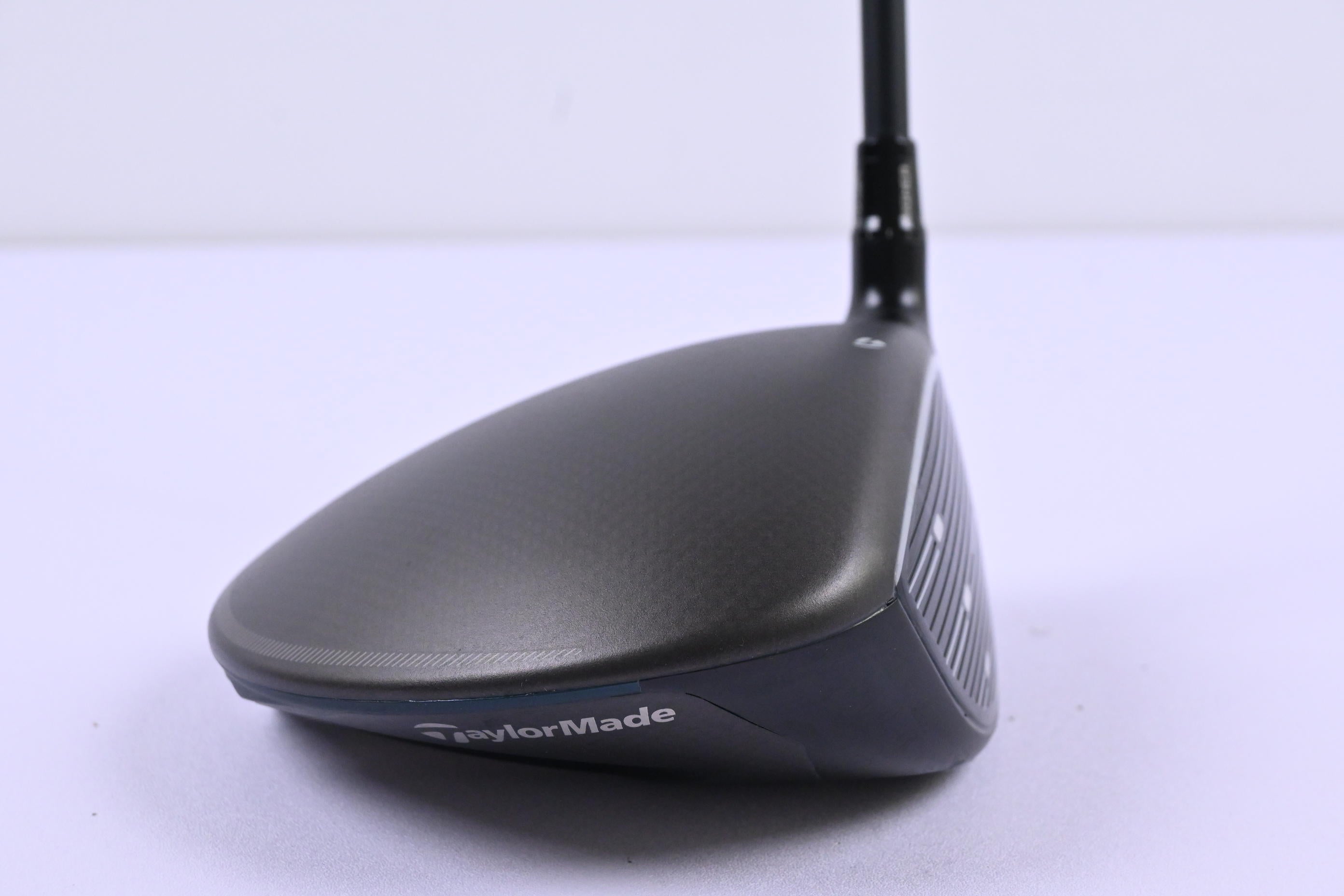 Taylormade Qi4D Max Driver / 12 Degree / Stiff Flex Kai'li Dark Waves White 60