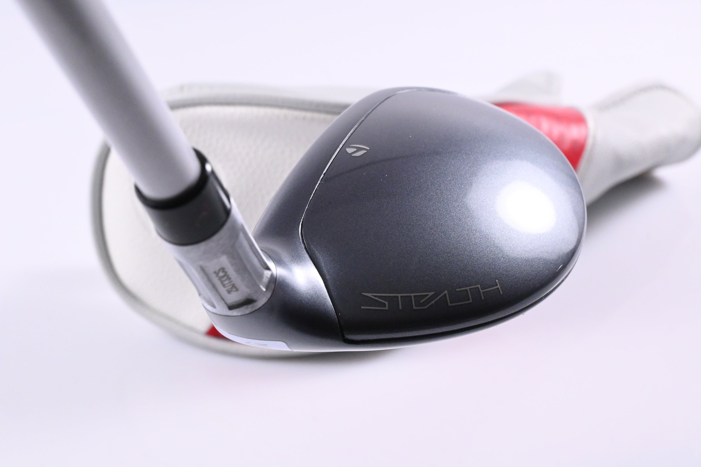Ladies Taylormade Stealth 2 HD #5 Hybrid / 27 Degree / Ladies Flex Aldila Ascent