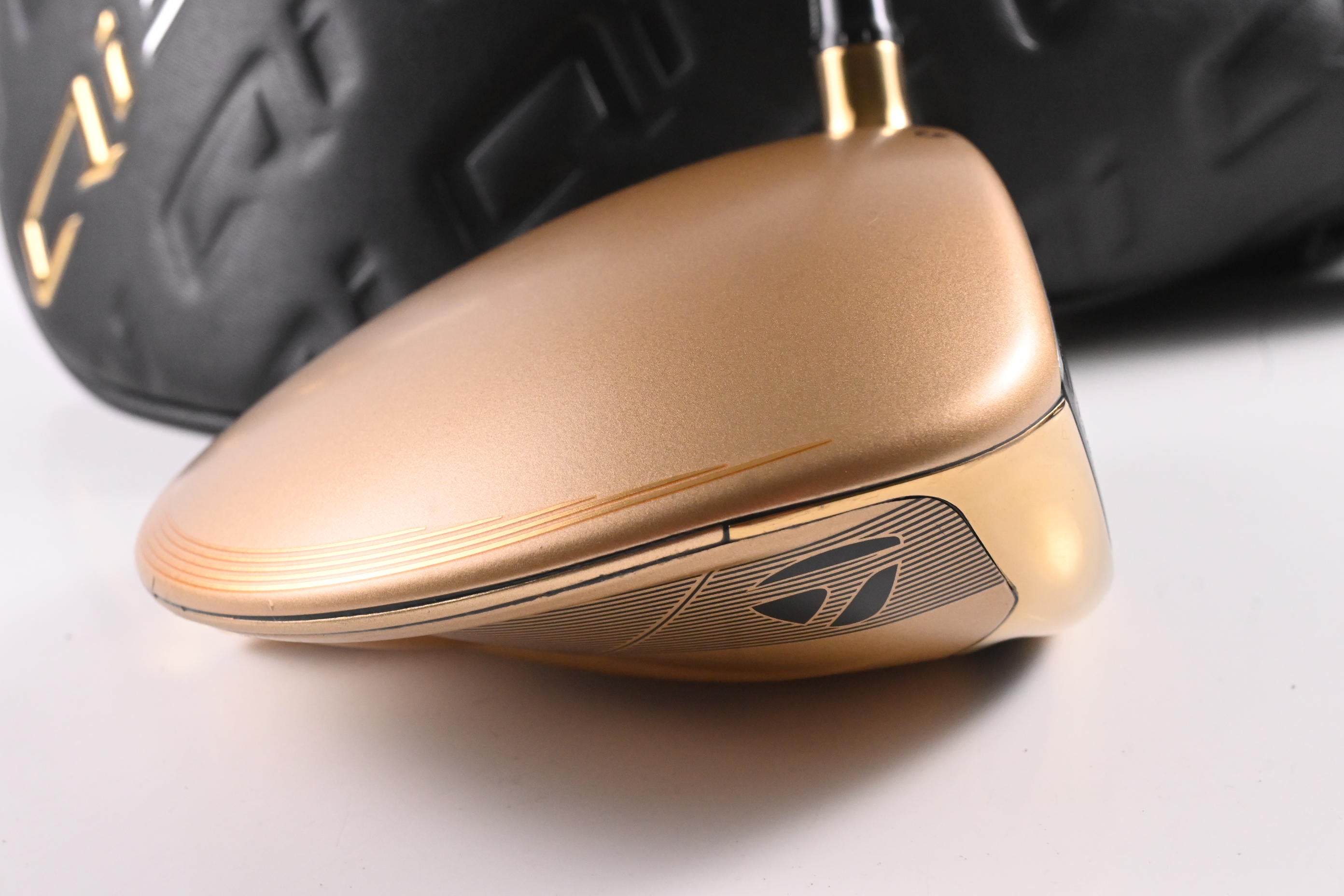 Taylormade Qi35 Max Designer Series Driver / 10.5 Degree / Regular Flex Diamana