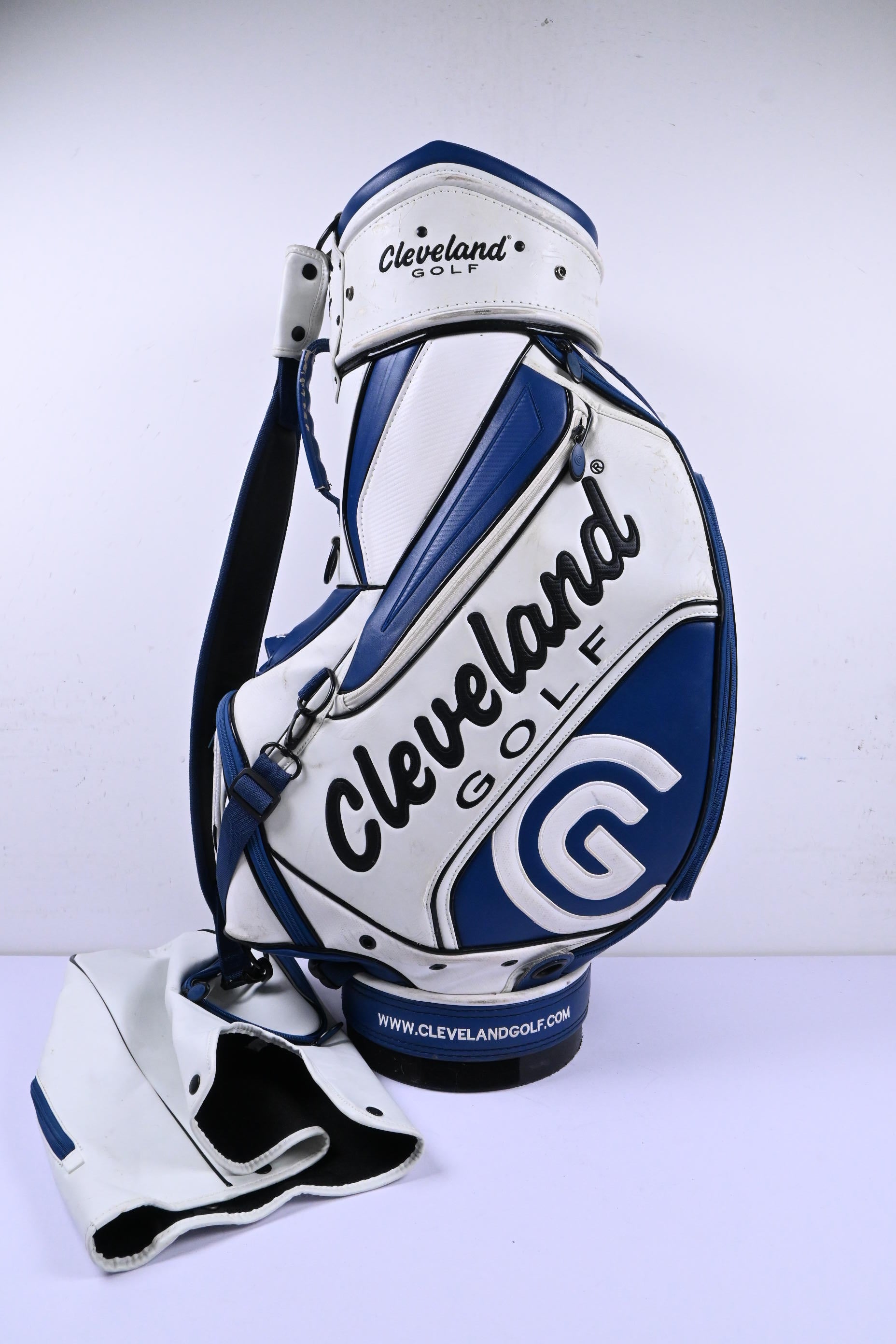 Cleveland Tour Bag / 6-Way Divider / White & Blue