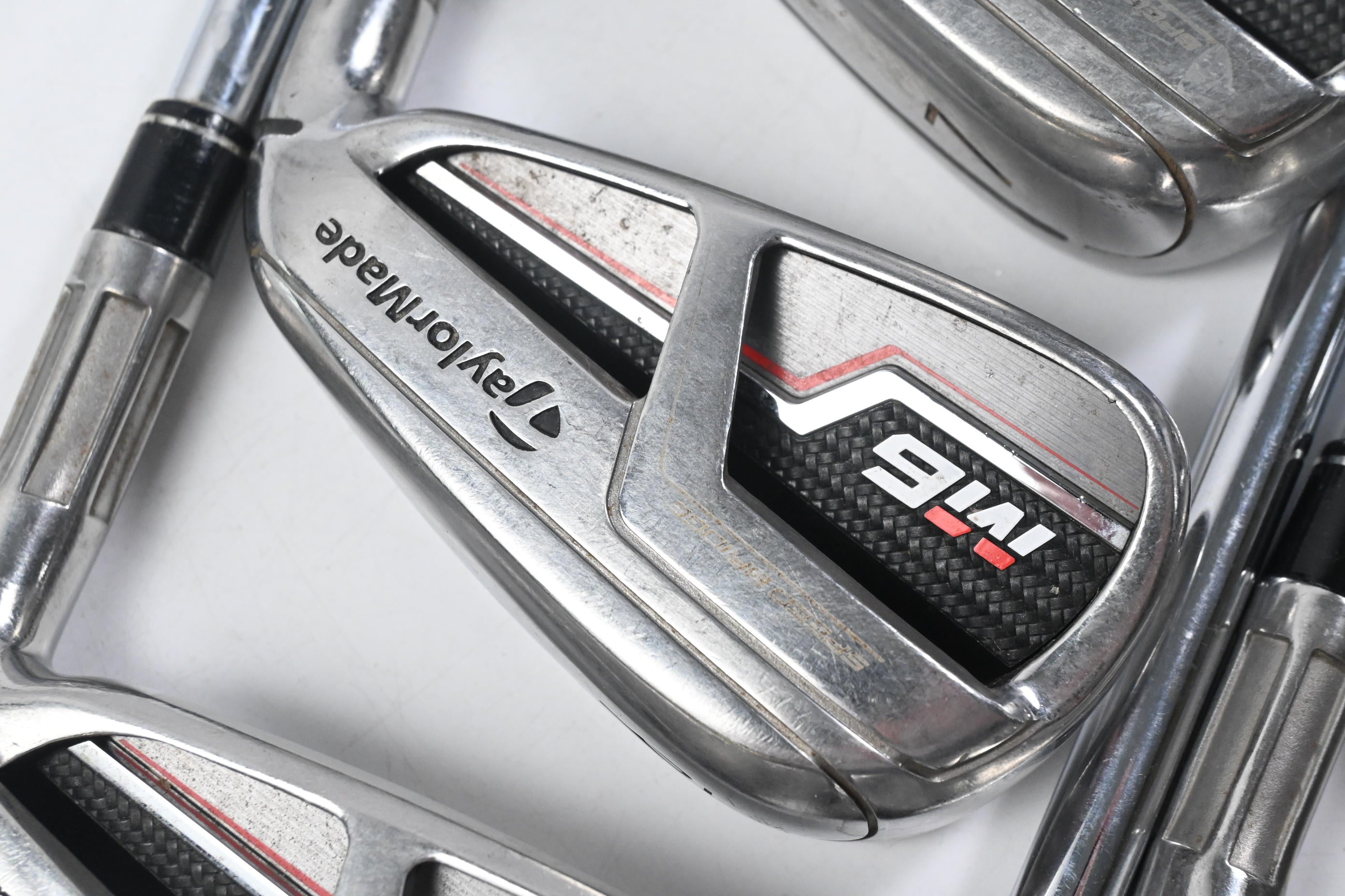 Taylormade M6 Irons / 5-PW+SW / Regular Flex KBS MAX 85 Shafts