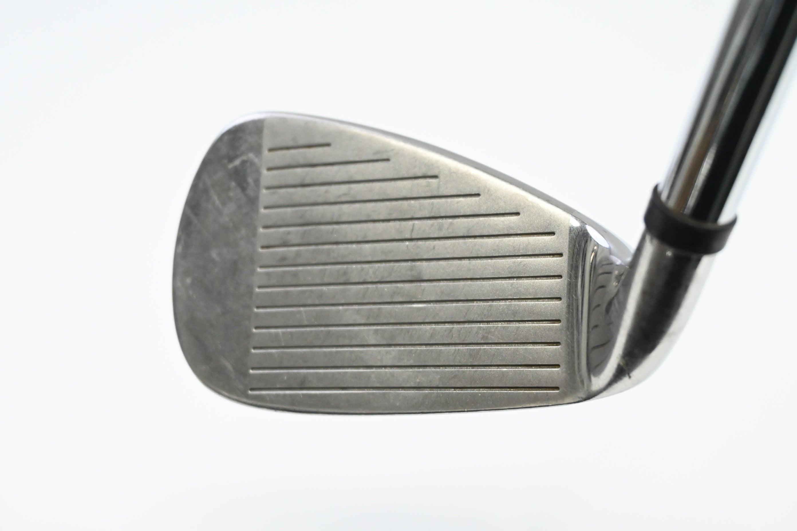 Wilson Di9 Pitching Wedge / 42.5 Degree / Uniflex TX 99 Superlight Shaft