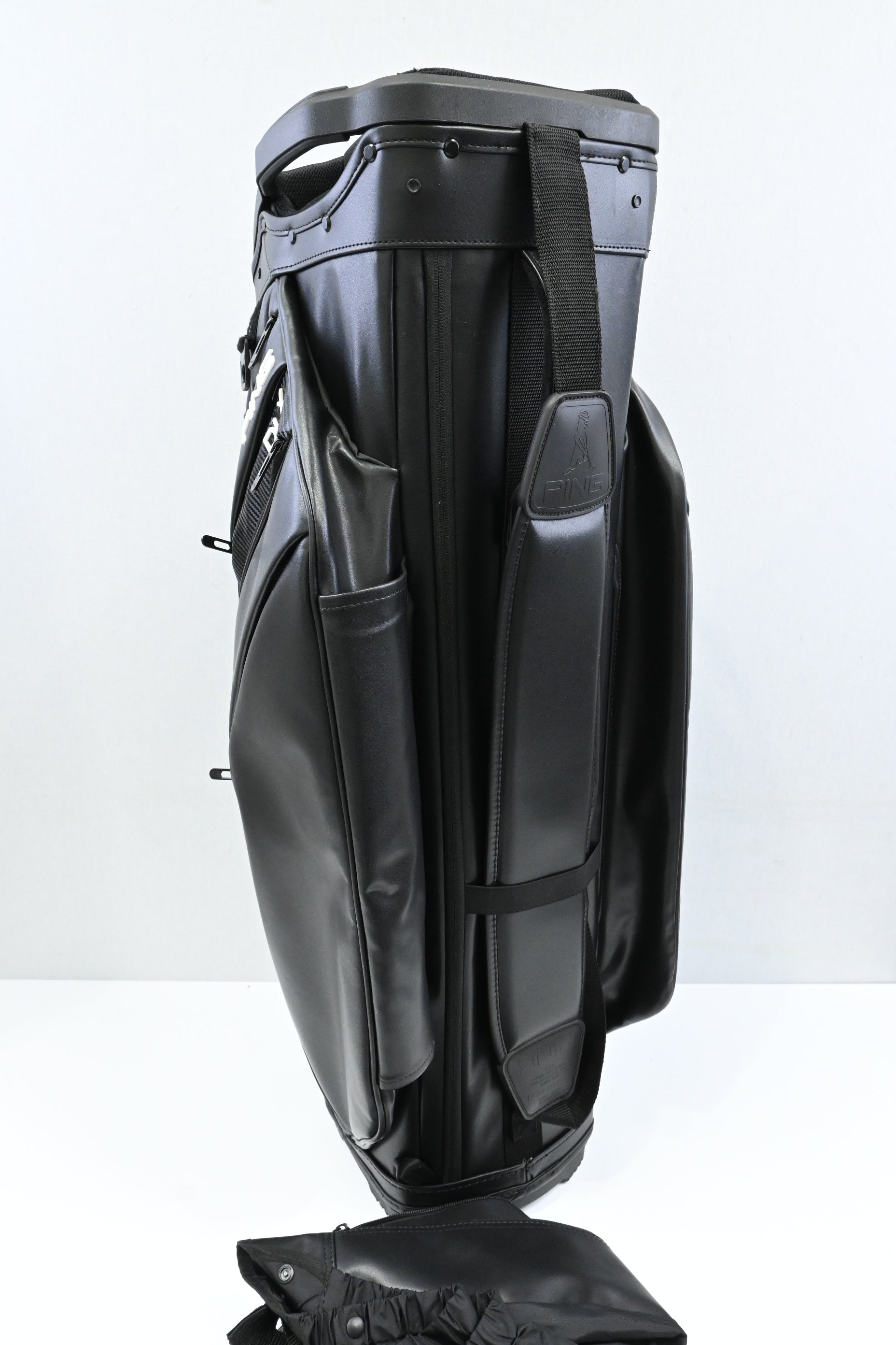 Ping DLX Cart Bag / 14-Way / Black