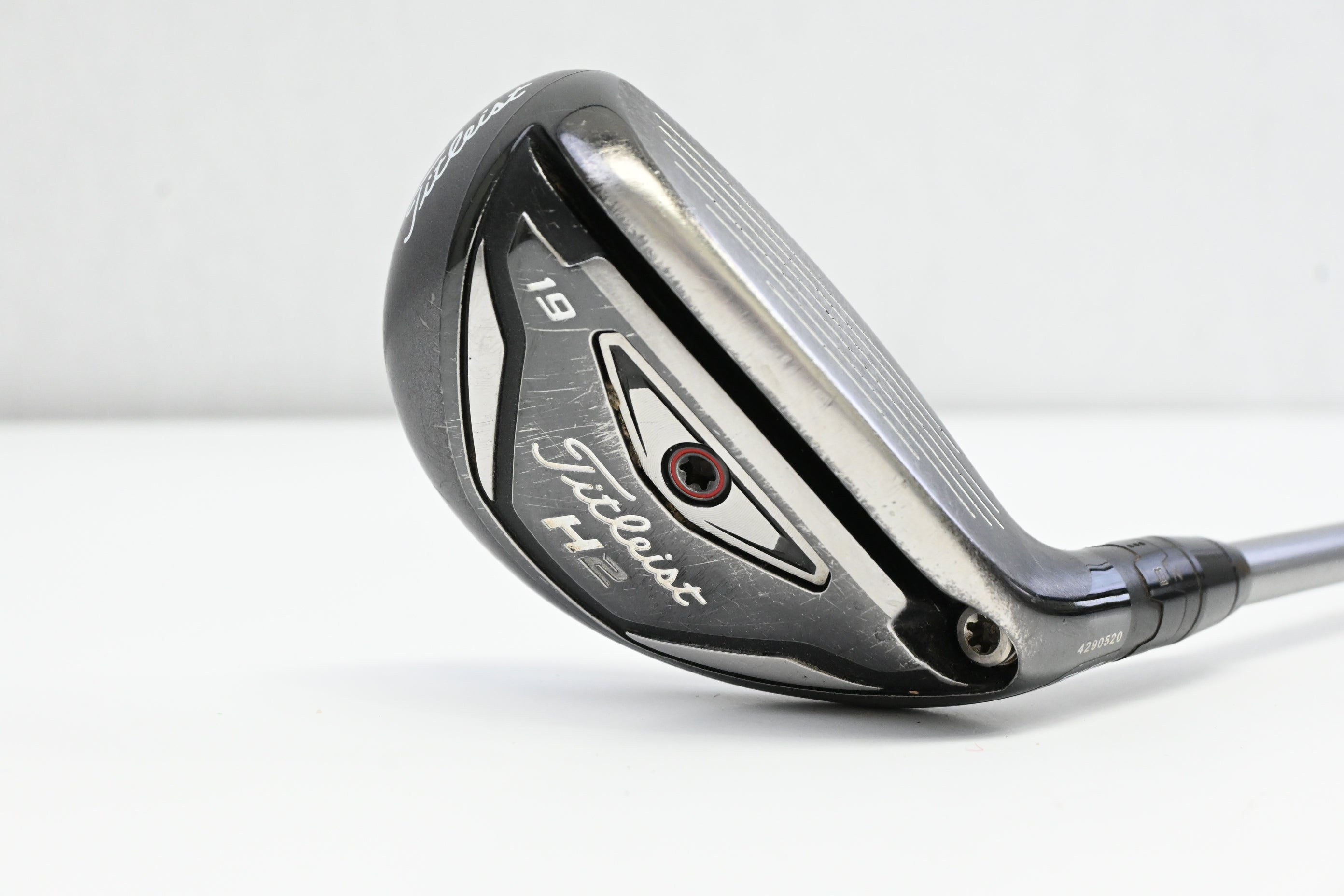 Titleist 816 H2 #3 Hybrid / 19 Degree / Senior Flex Diamana M+ 60 Shaft
