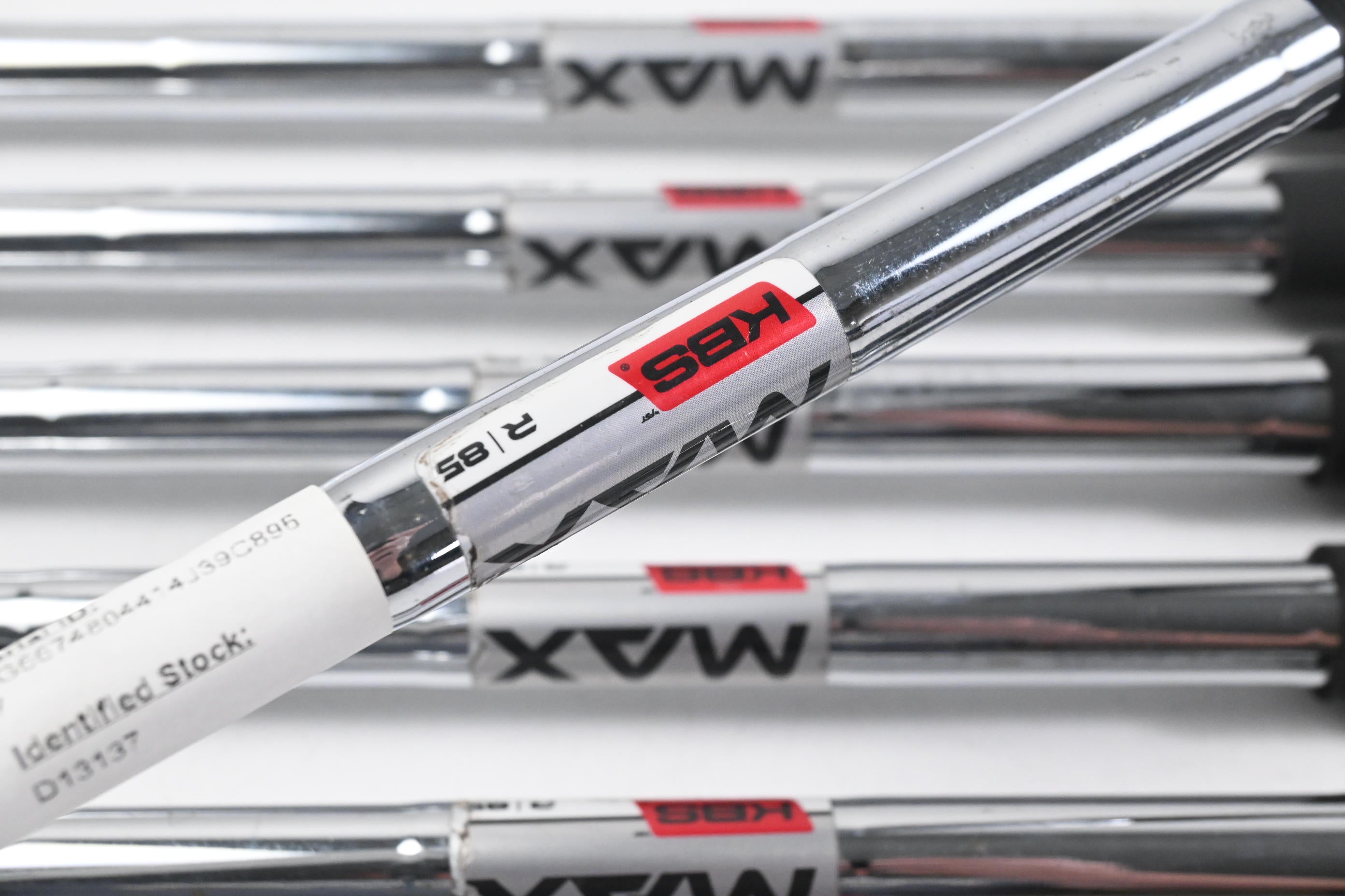 Taylormade M6 Irons / 5-PW+SW / Regular Flex KBS MAX 85 Shafts