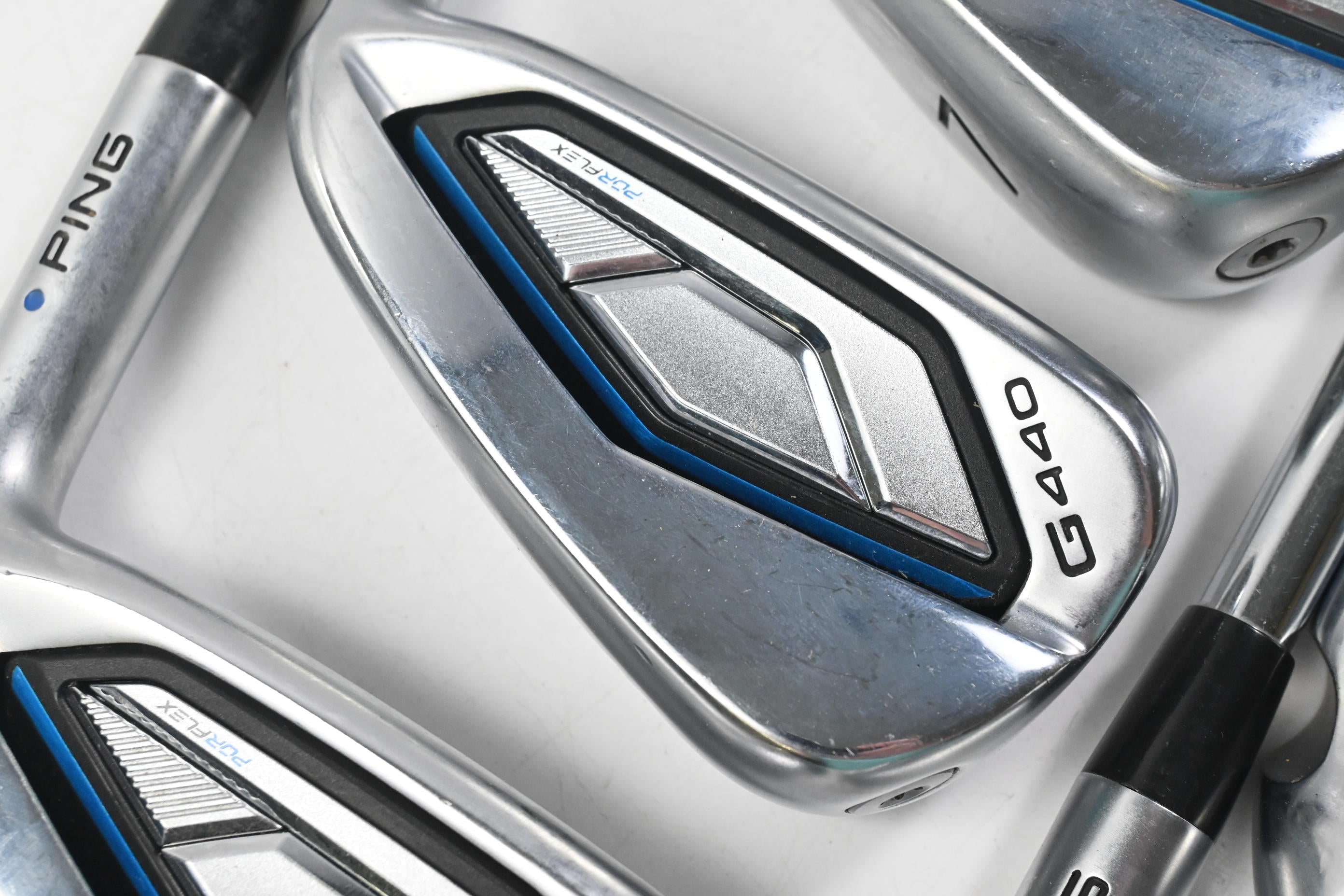 Ping G440 Irons / 5-PW+GW+SW / Blue Dot / Regular Flex Ping AWT 3.0 Shafts